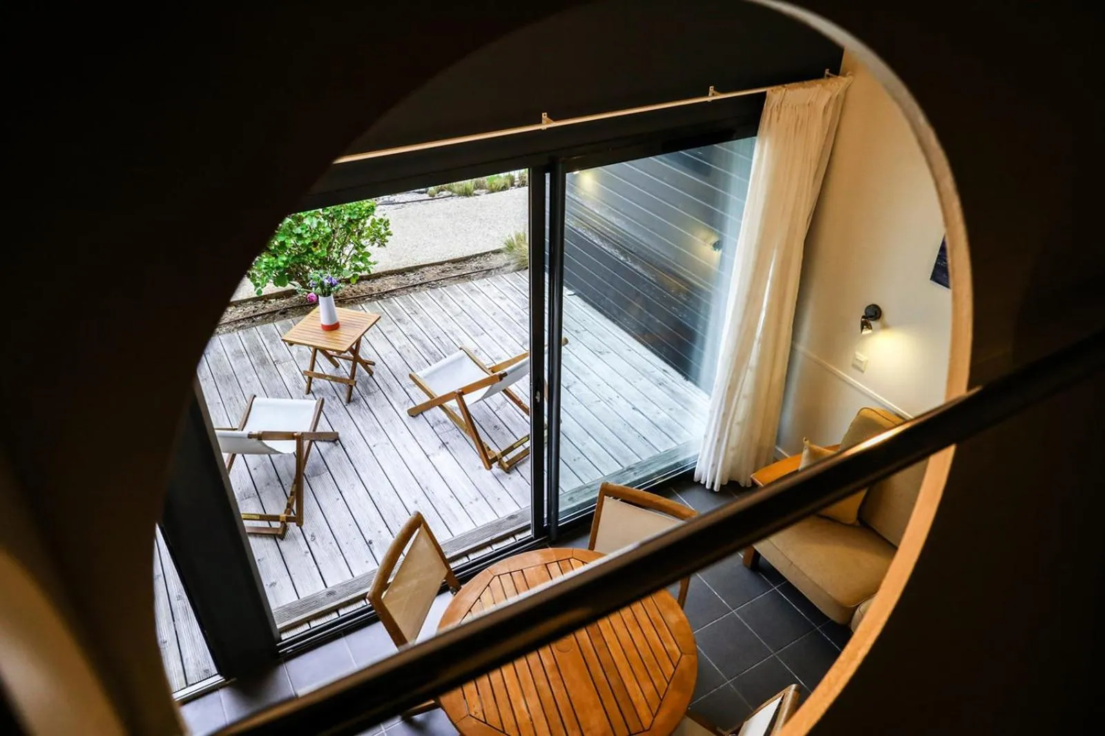 Photo of the whole room in Hôtel Les Vignes de la Chapelle, "The Originals Relais"