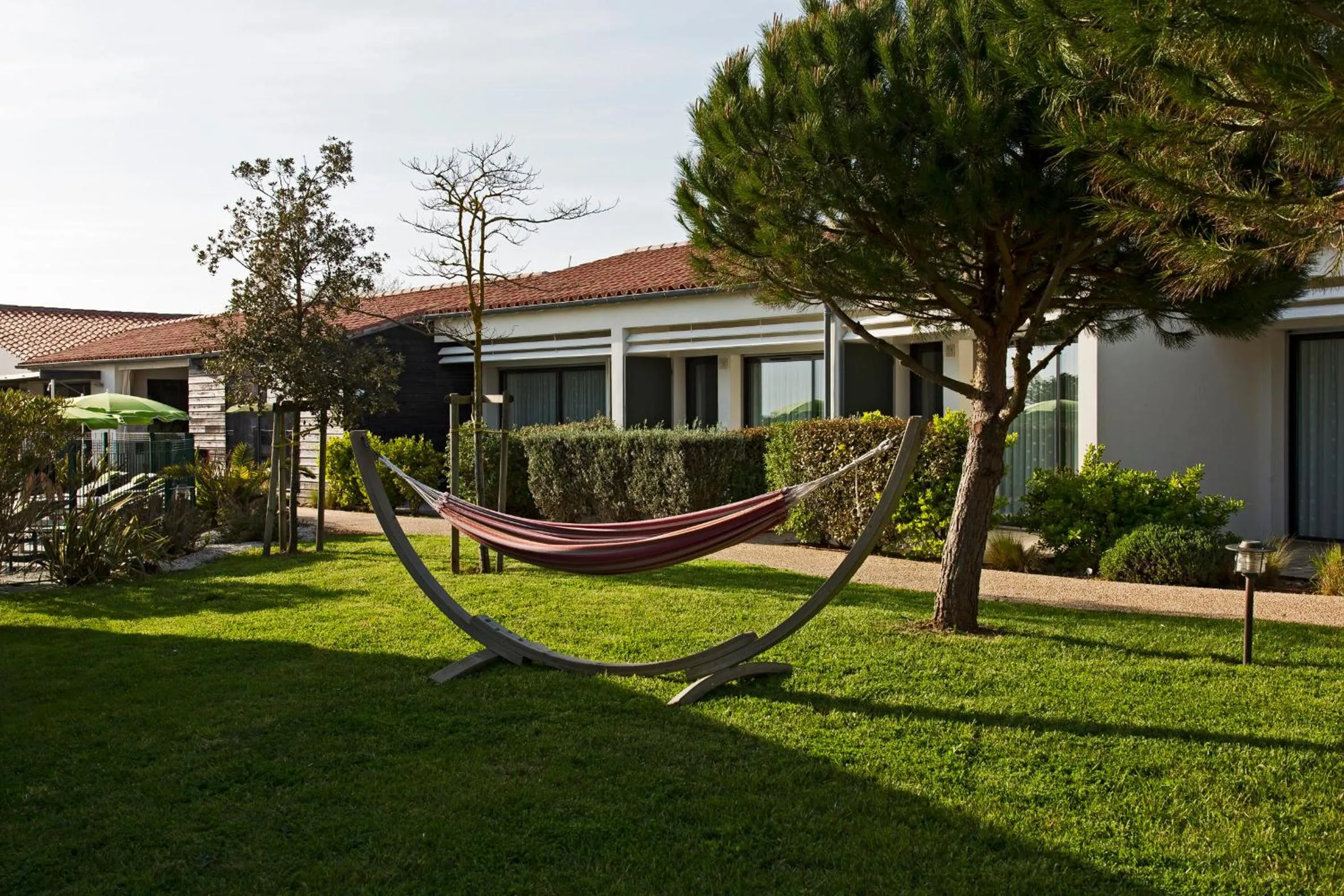 Garden in Hôtel Les Vignes de la Chapelle, "The Originals Relais"
