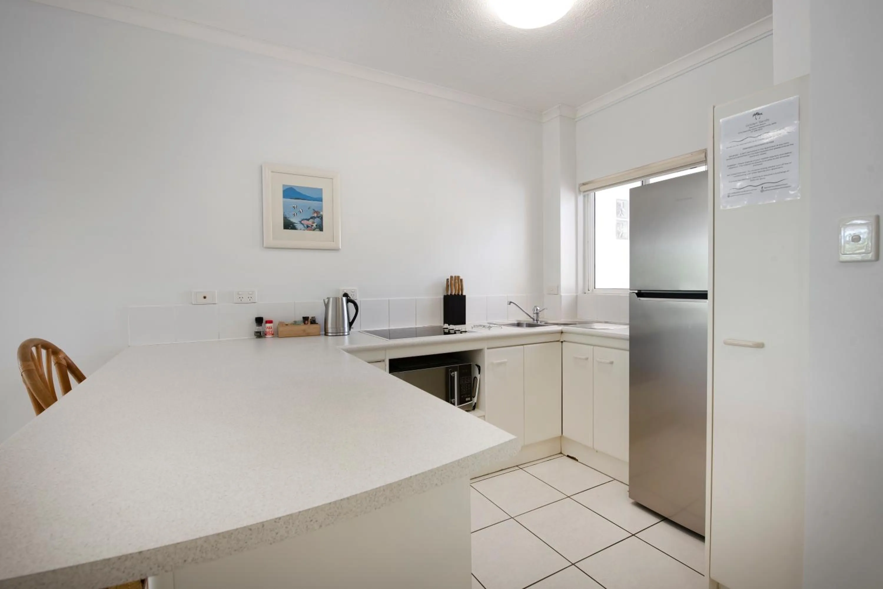 Kitchen or kitchenette in Golden Sands Beachfront Resort