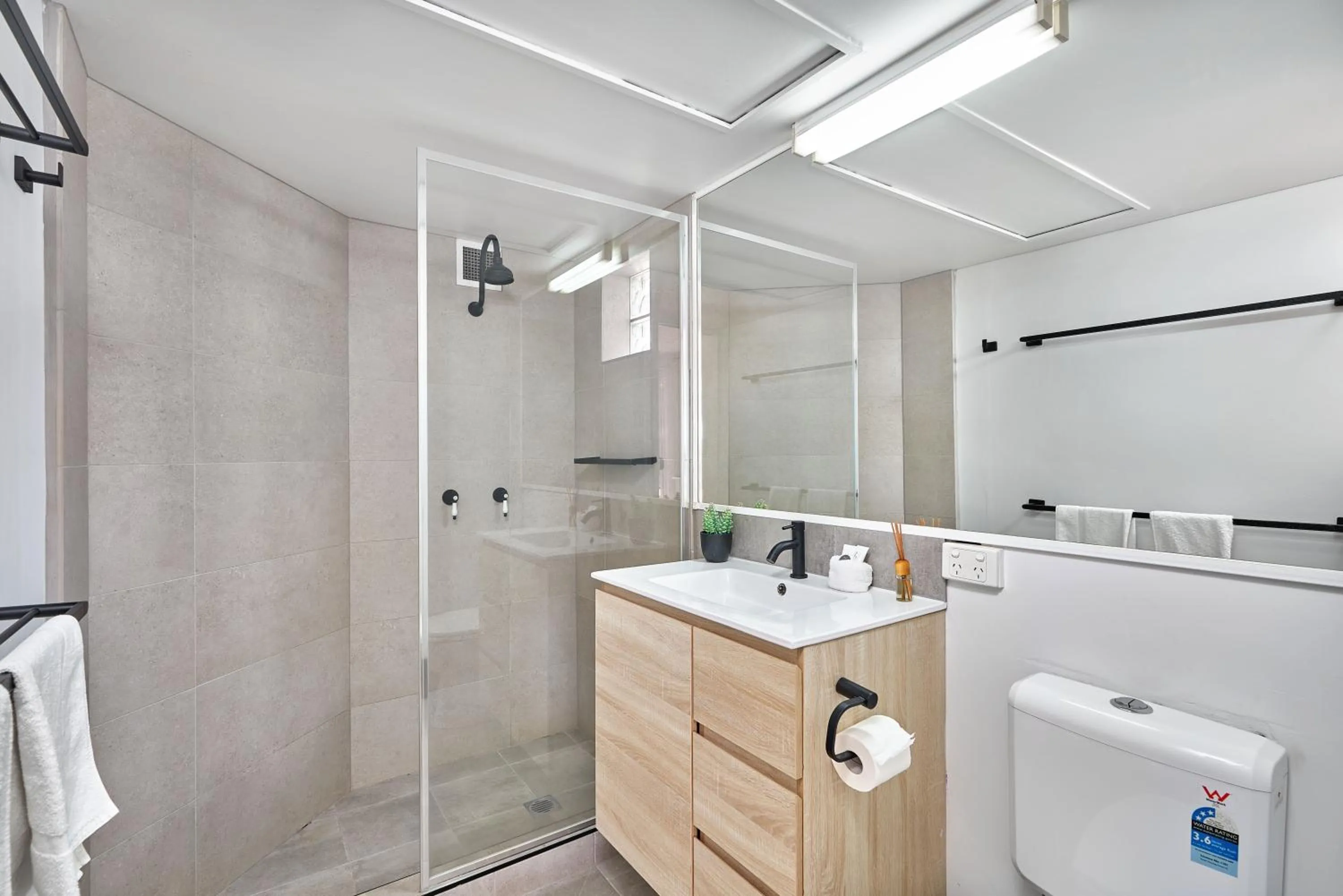 Golden Sands Beachfront Resort