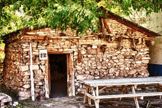 Property building in Grand Canyon Western Ranch