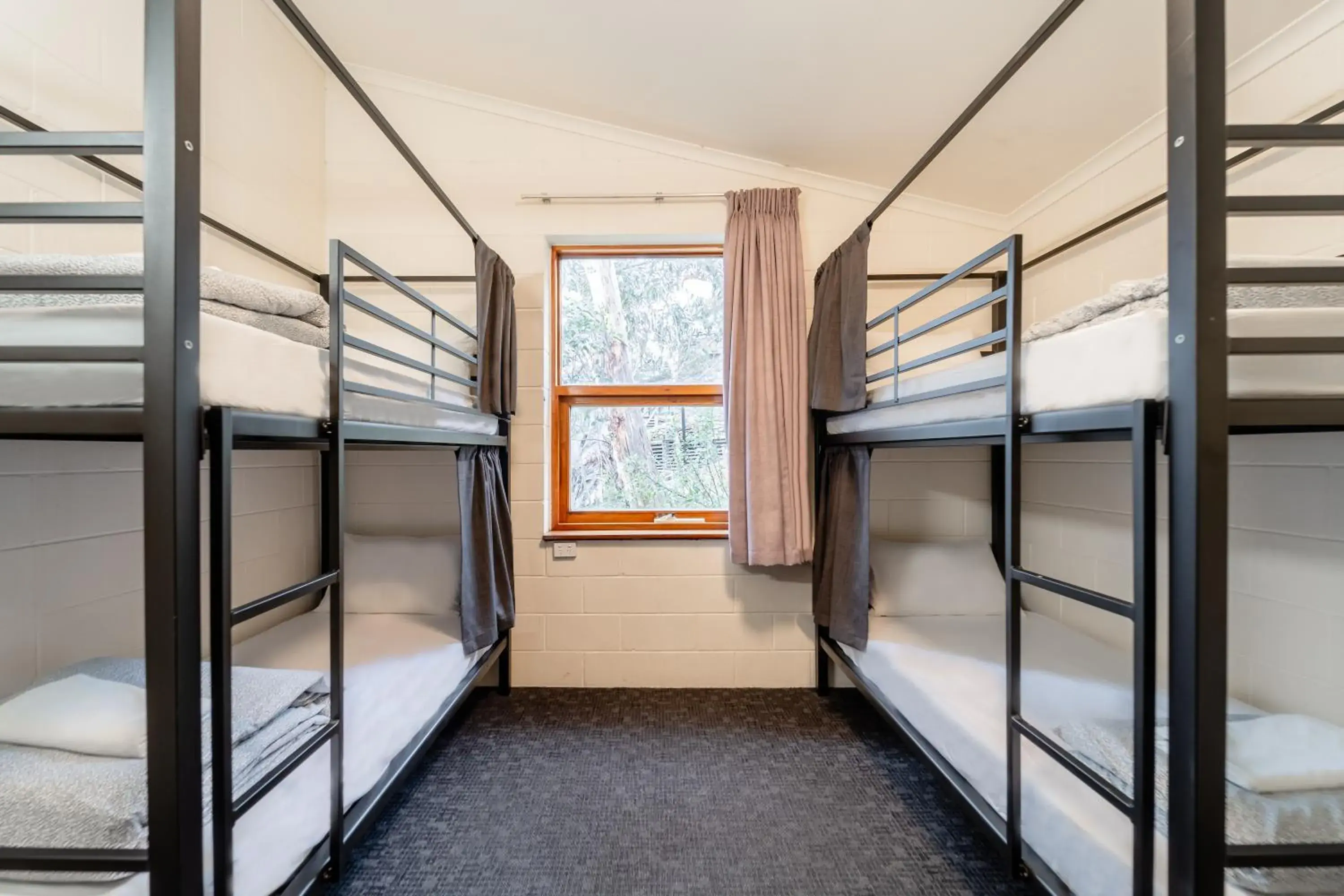 Bed in 4-Bed Male Dormitory Room in YHA Thredbo Bed in 4-Bed Male Dormitory Room in YHA Thredbo