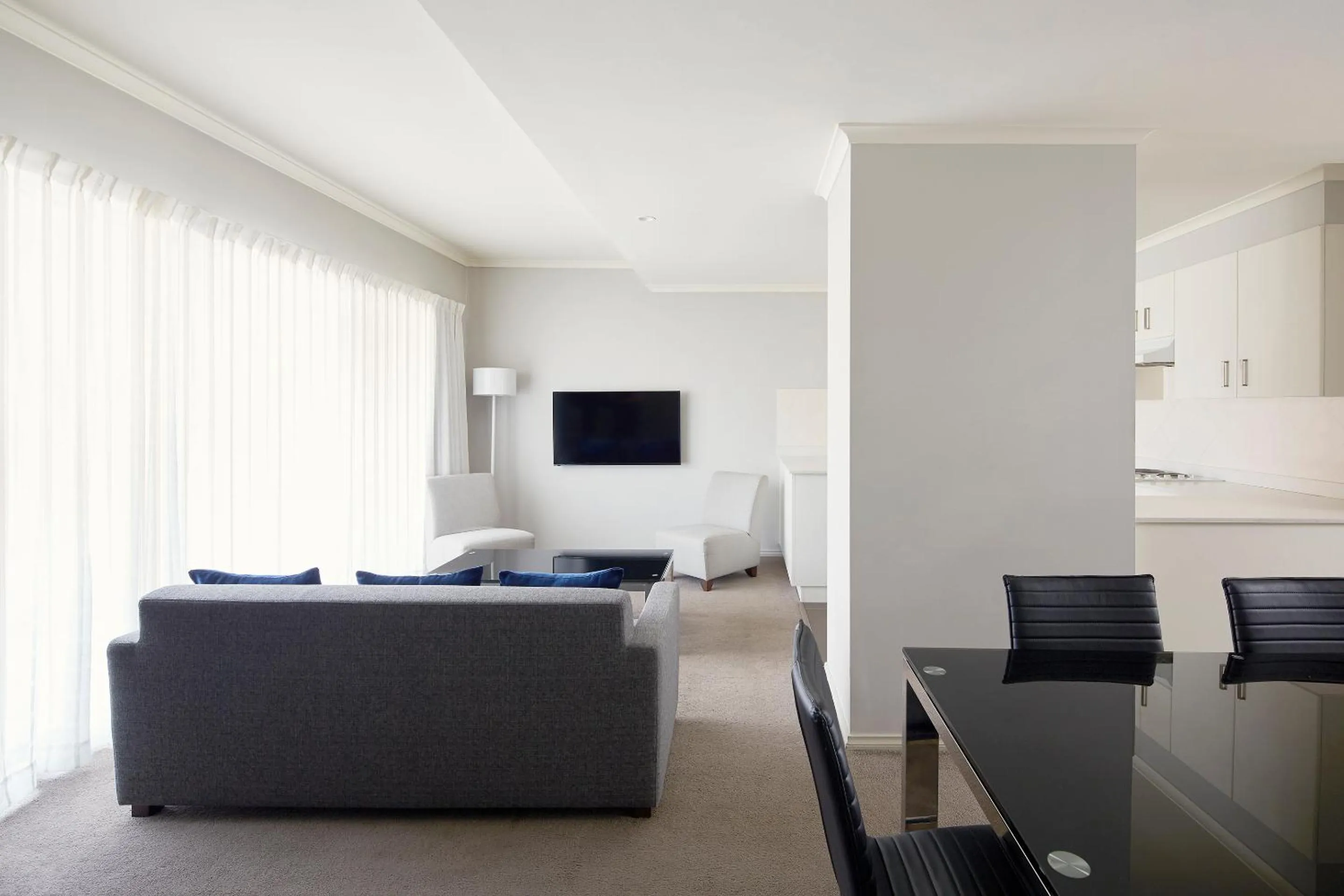 Bed in Pinnacle Apartments