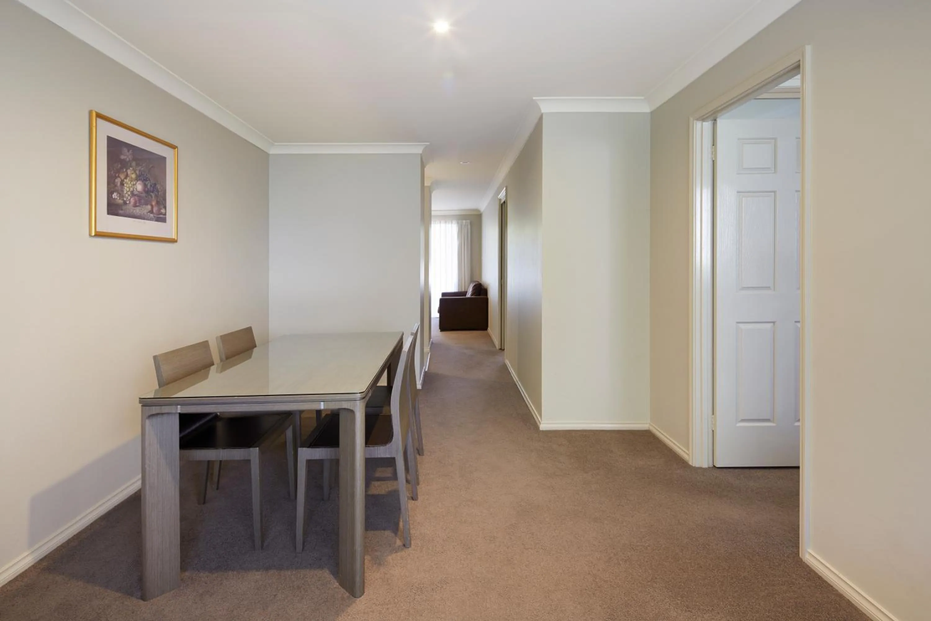 Living room in Pinnacle Apartments