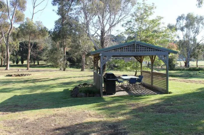 BBQ facilities in Aristocrat Waurnvale