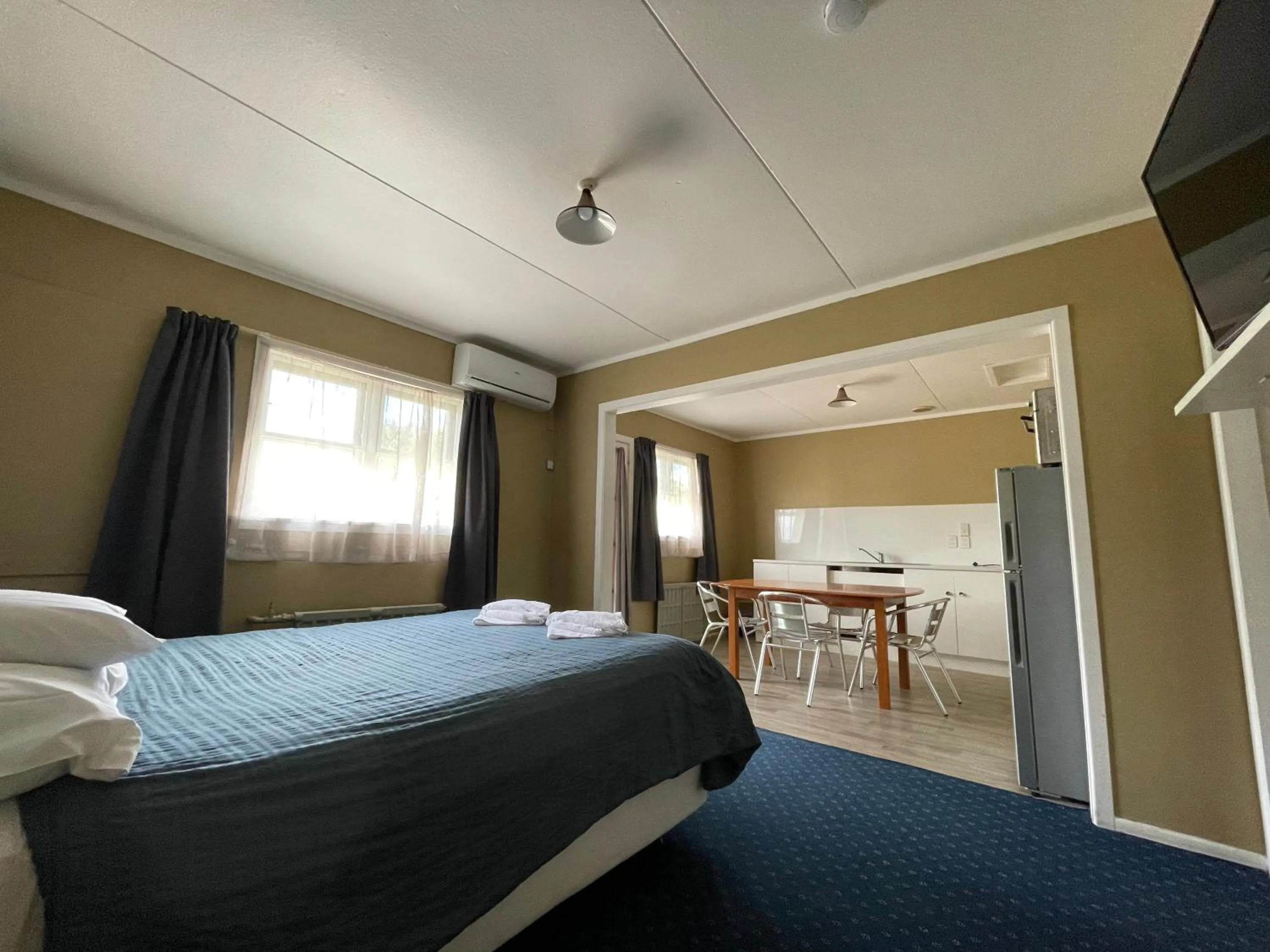 Bed in Oasis Motel & Holiday Park Turangi