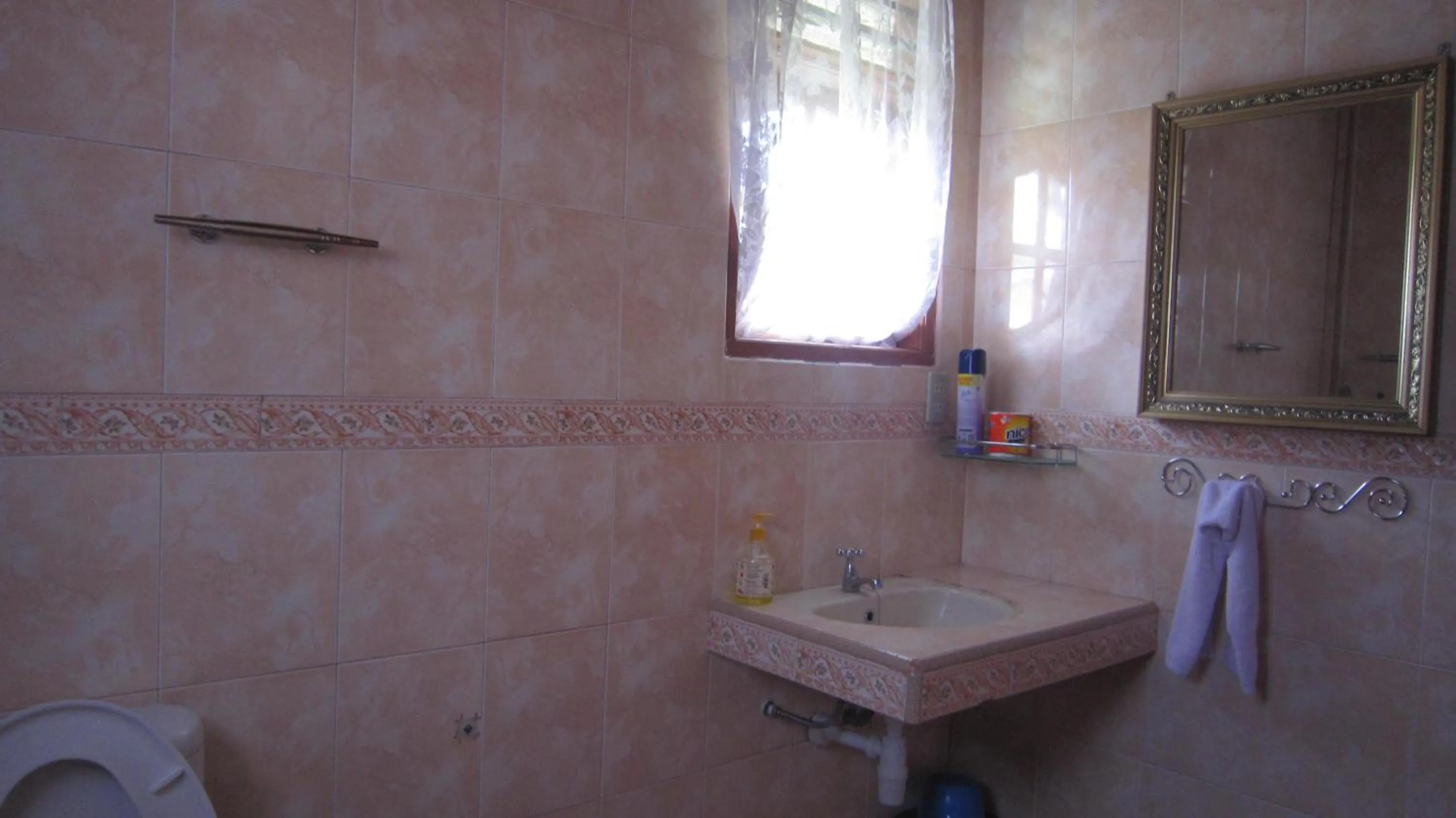 Bathroom in Horas Family Home