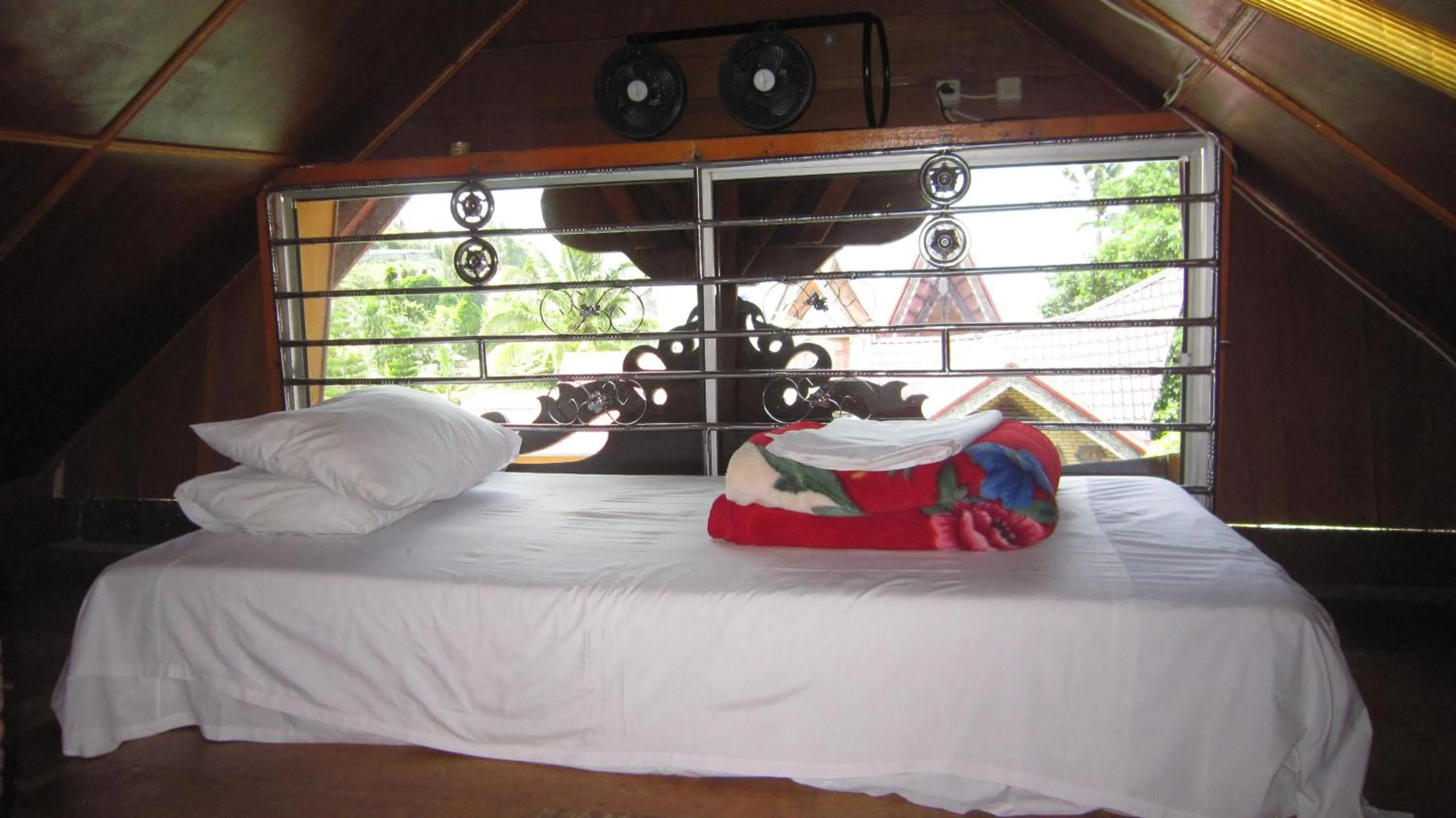 Bed in Horas Family Home