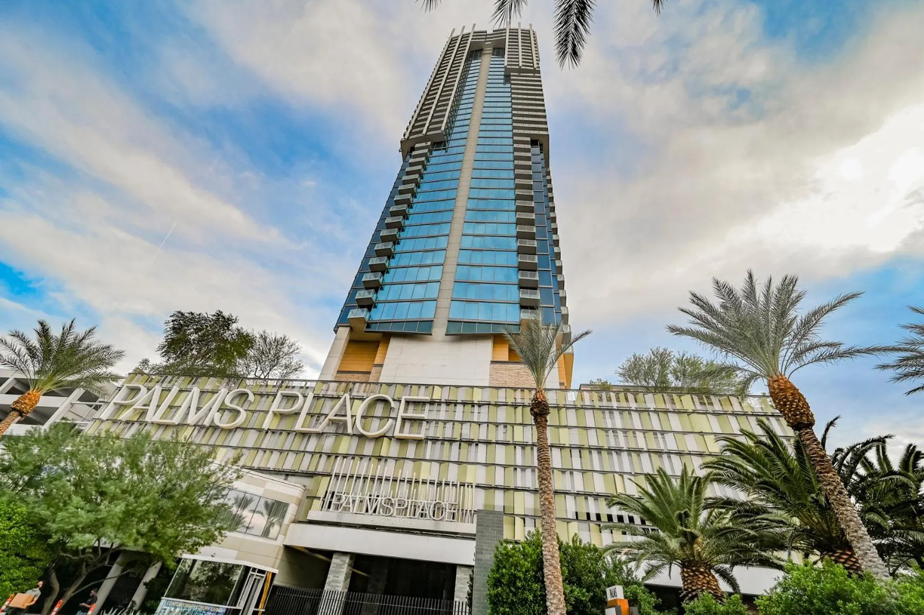 Property building in StripViewSuites Penthouse