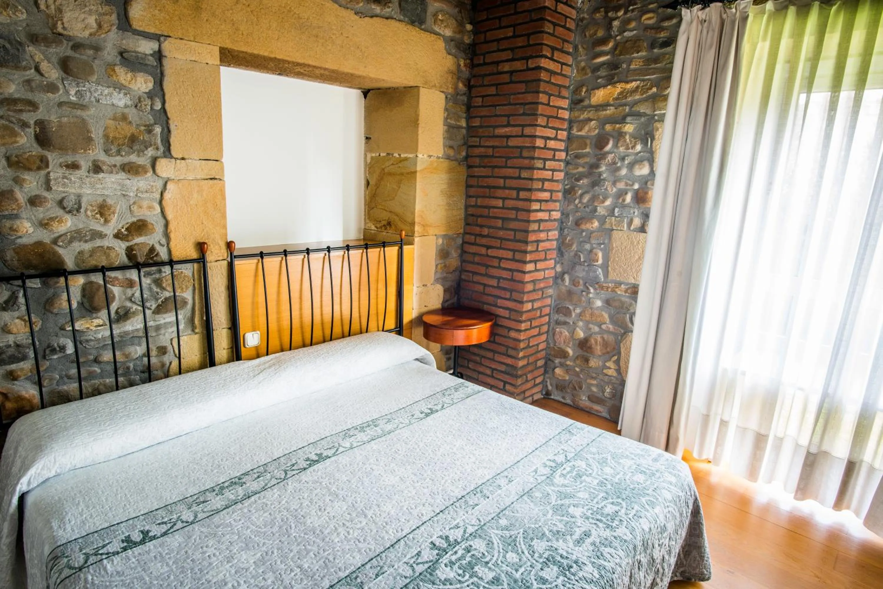 Bed in Hotel Palacio Atxega