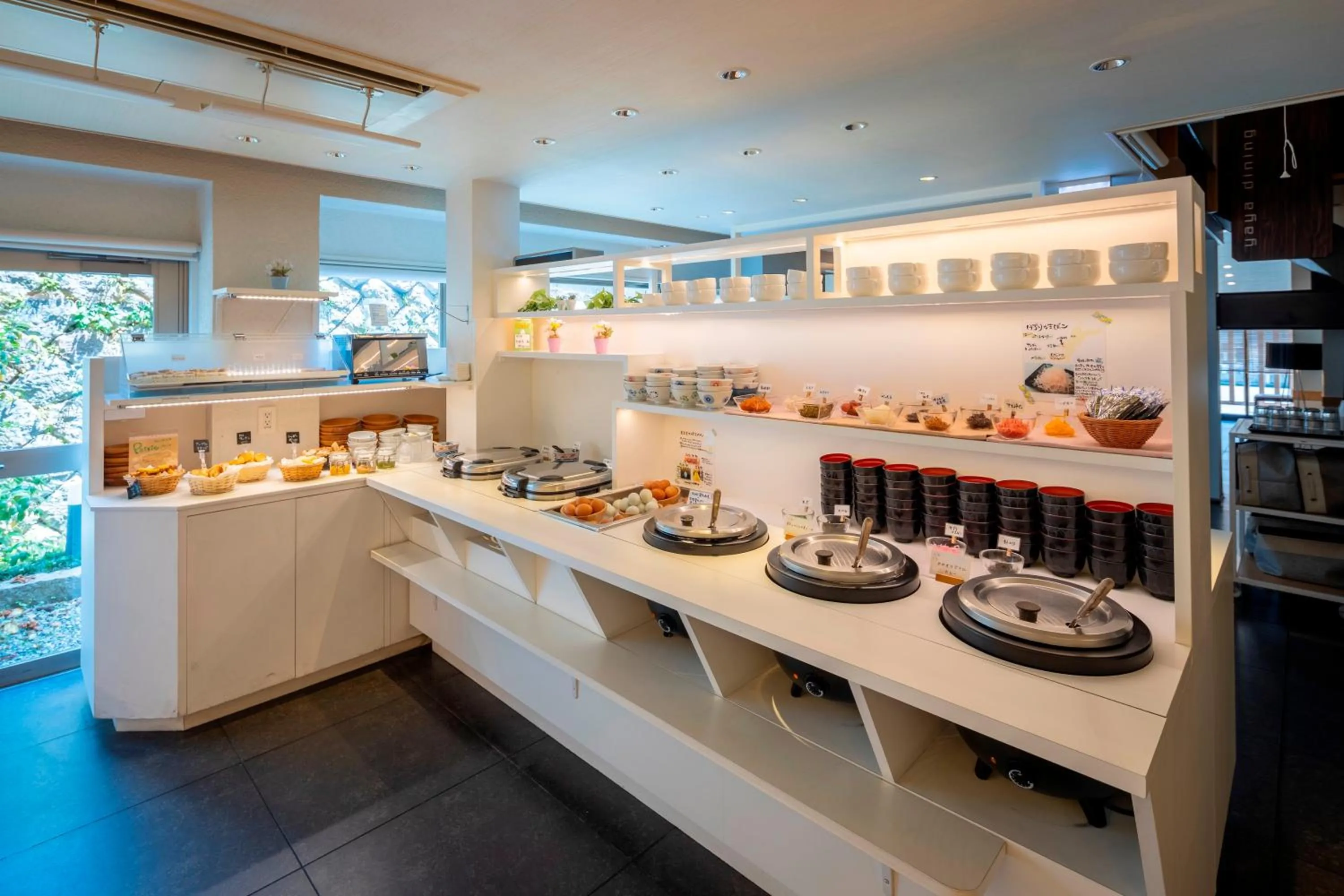 Buffet breakfast in DogoYaya