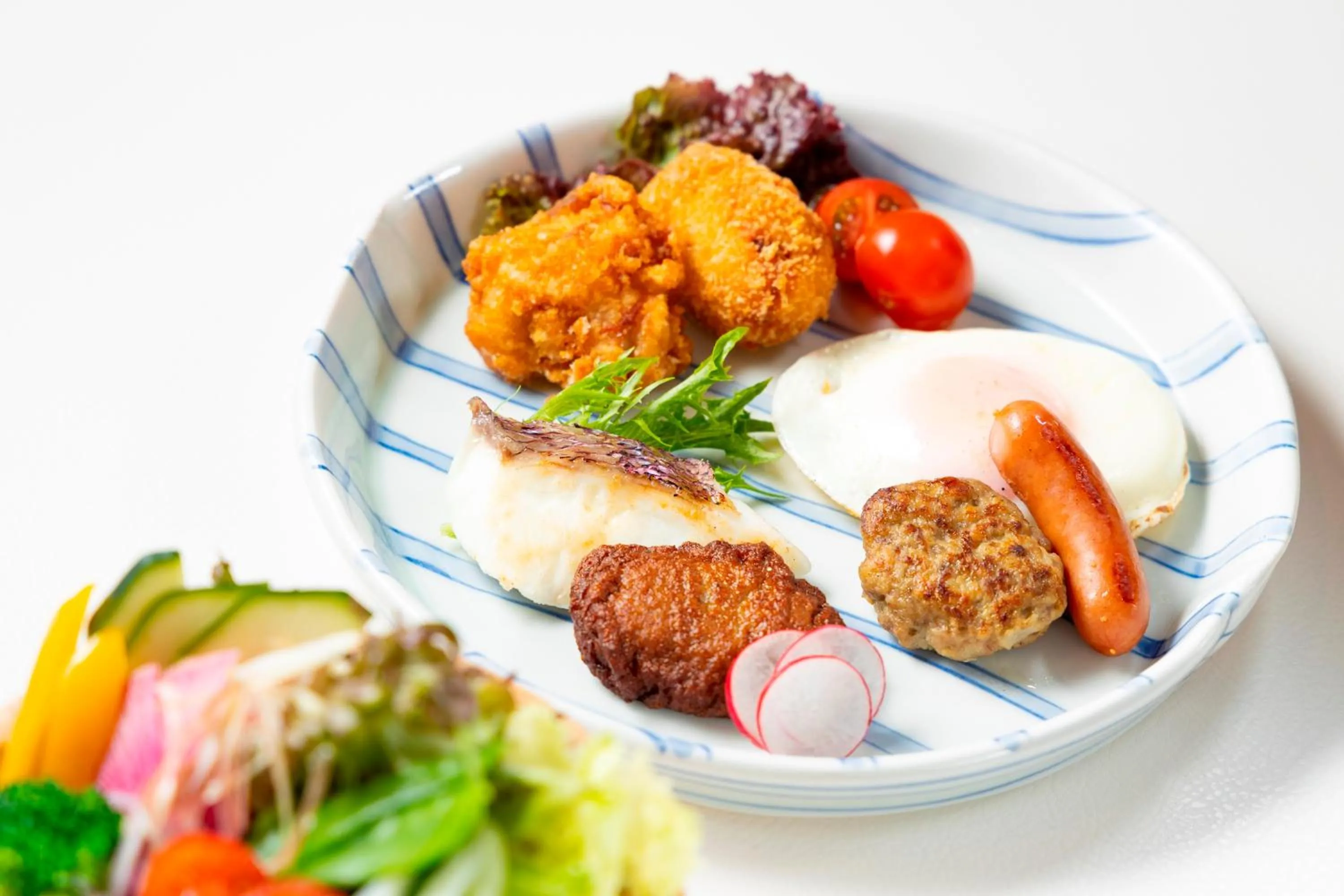 Buffet breakfast in DogoYaya