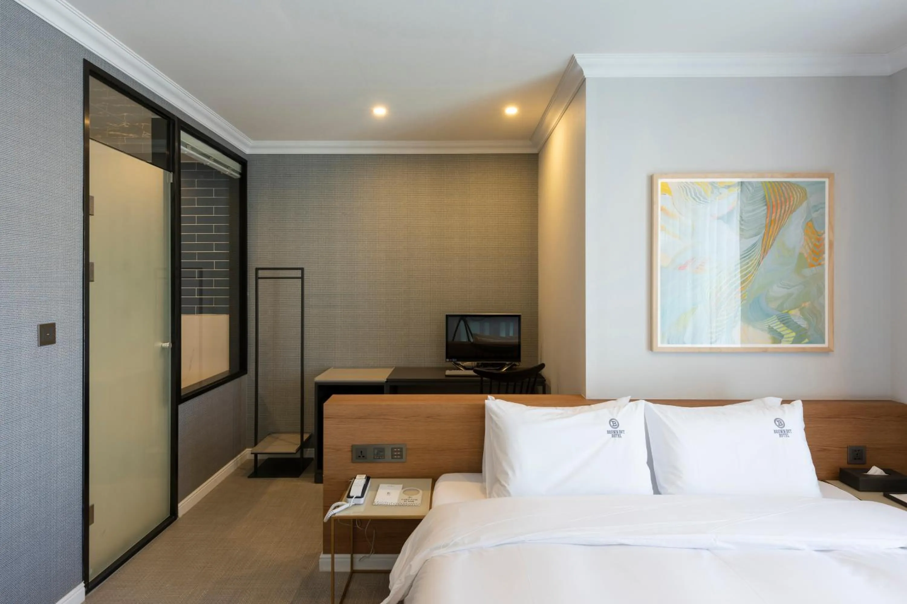 TV and multimedia, Bed in Browndot Business Seomyeon