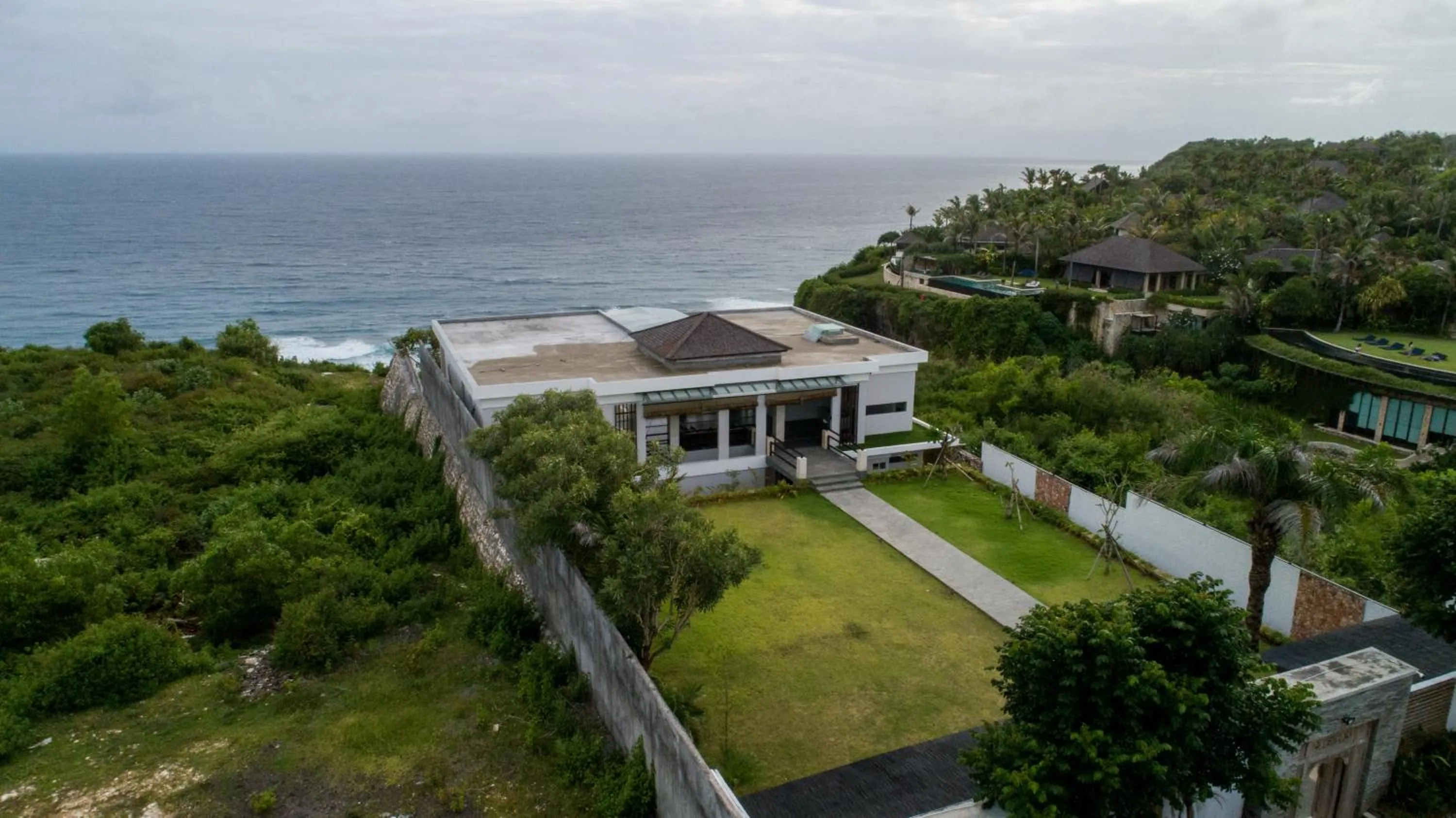 Property building in Villa Maiara