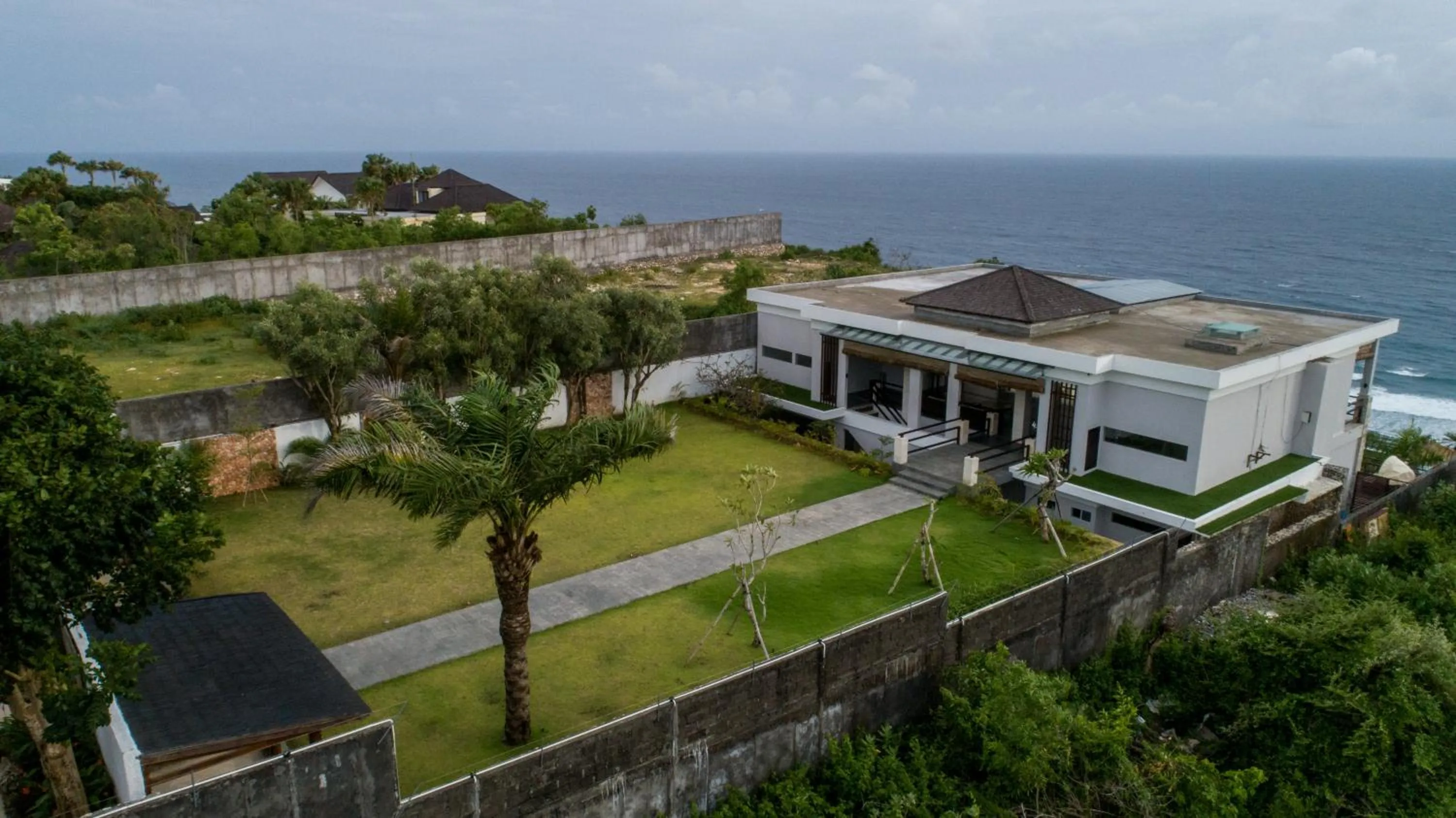 Property building in Villa Maiara