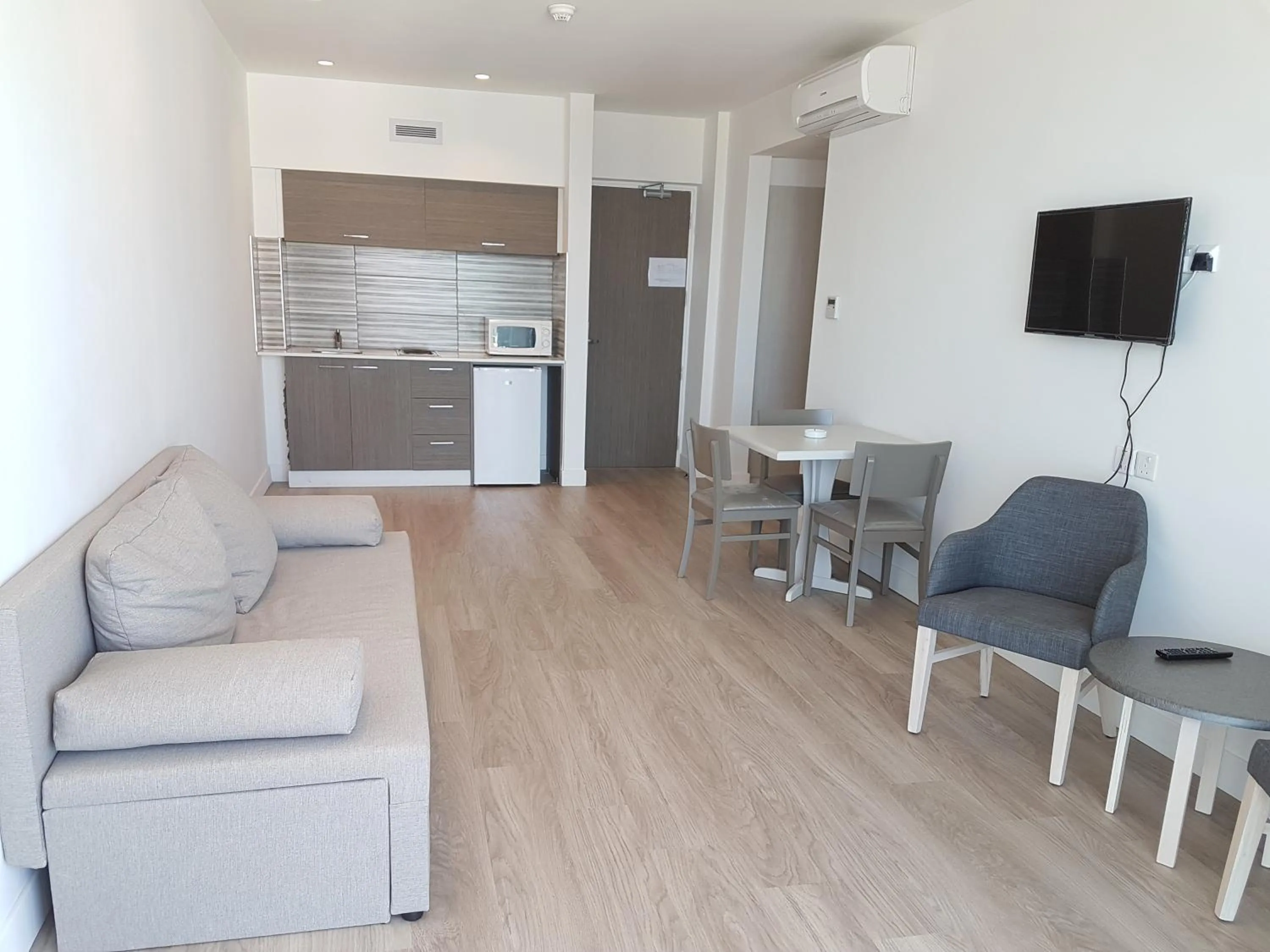 Kitchen or kitchenette in Melini Hotel Suites