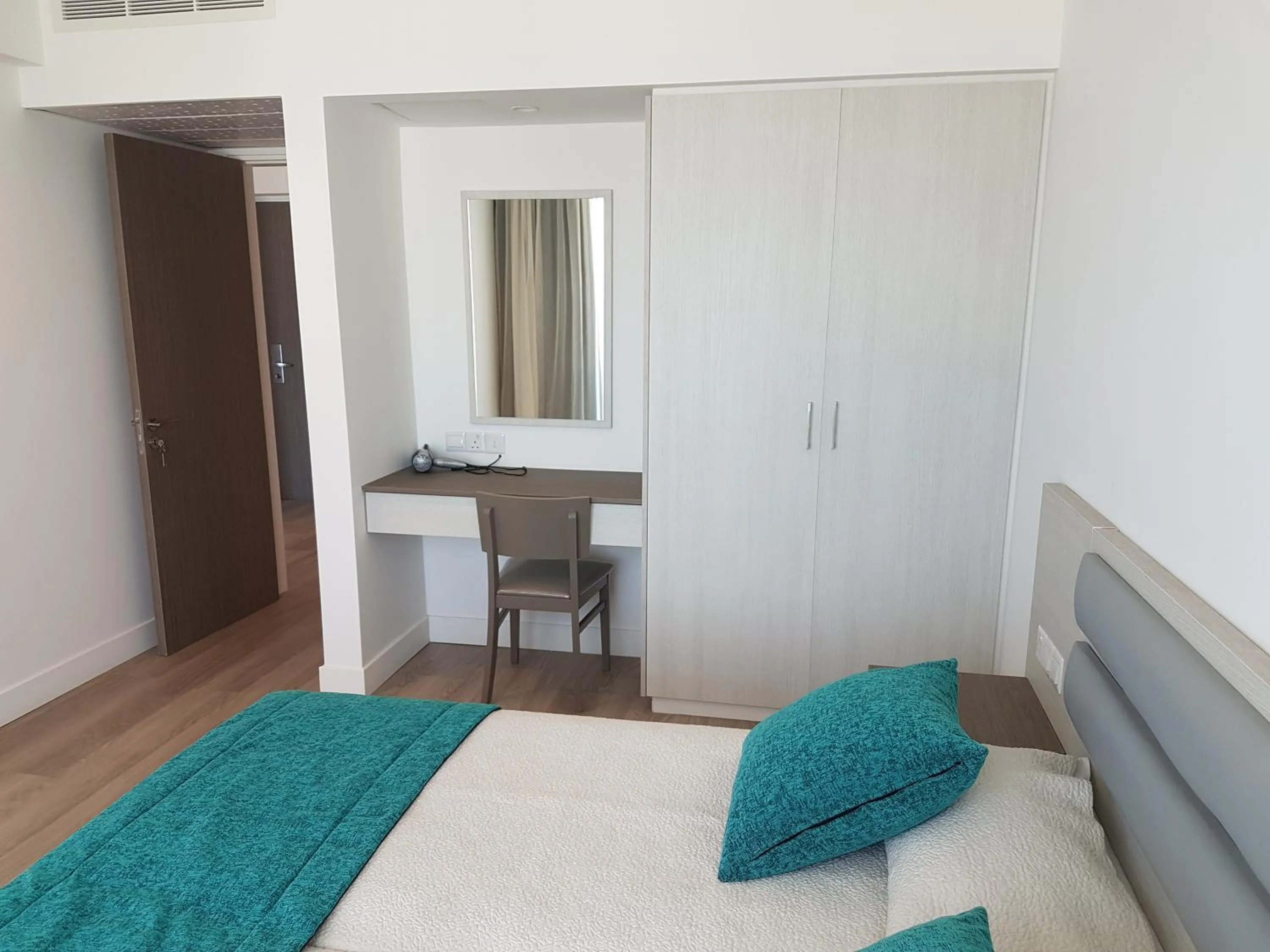 Bedroom, Bed in Melini Hotel Suites