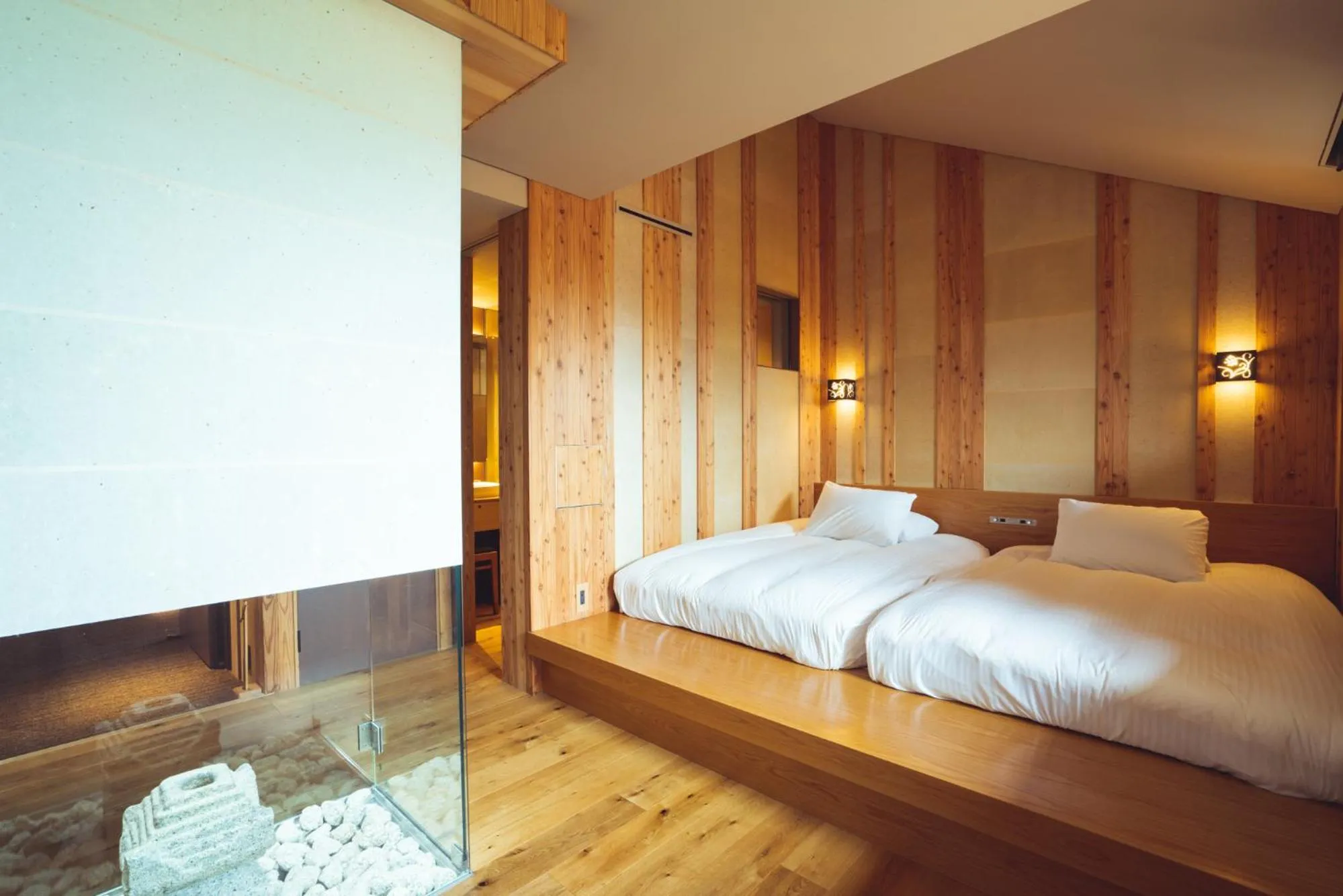 Bed in SETRE Naramachi セトレ ならまち