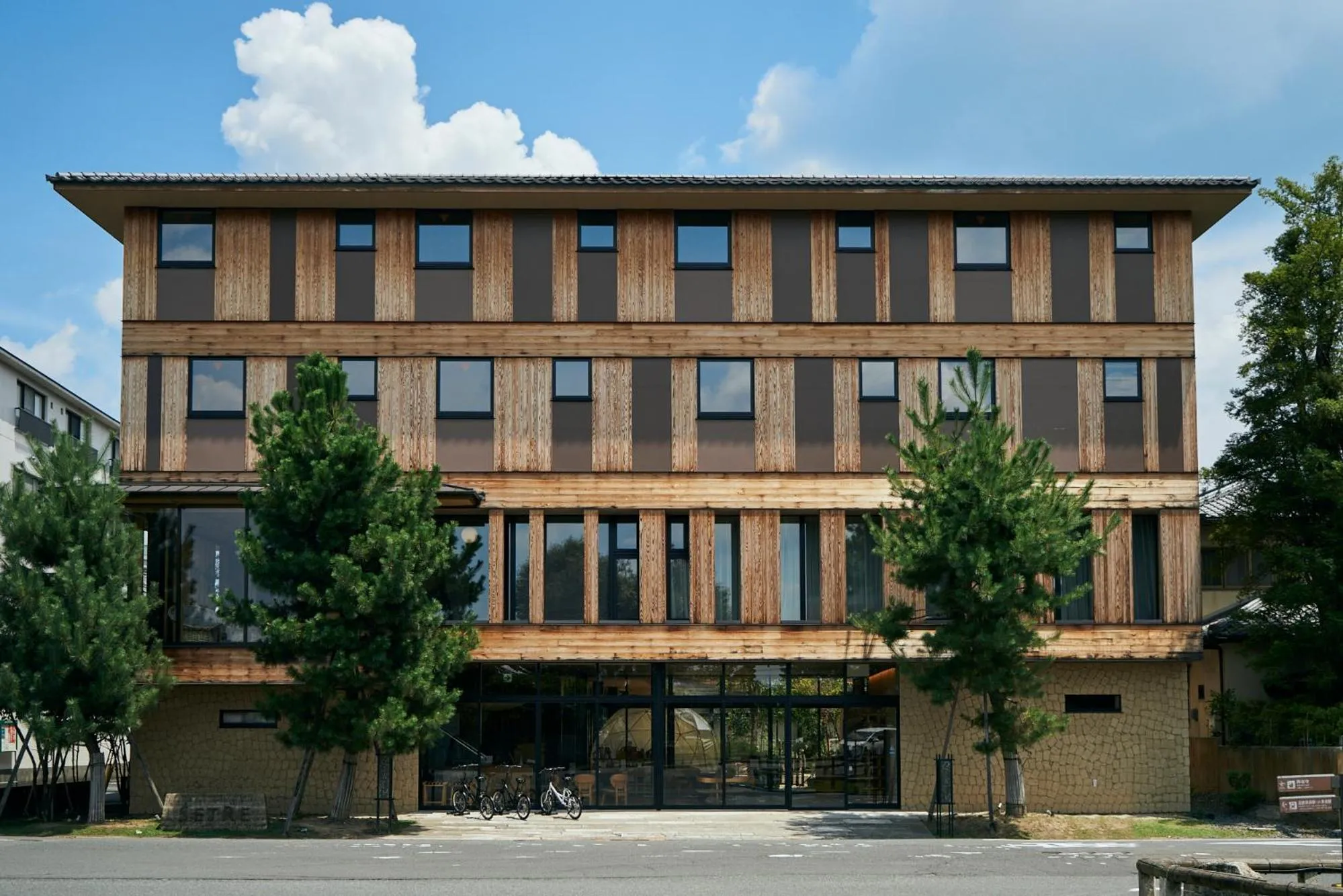 Property building in SETRE Naramachi セトレ ならまち