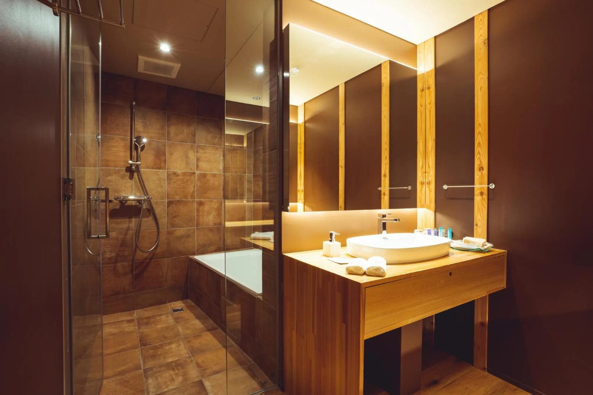 SETRE Naramachi セトレ ならまち