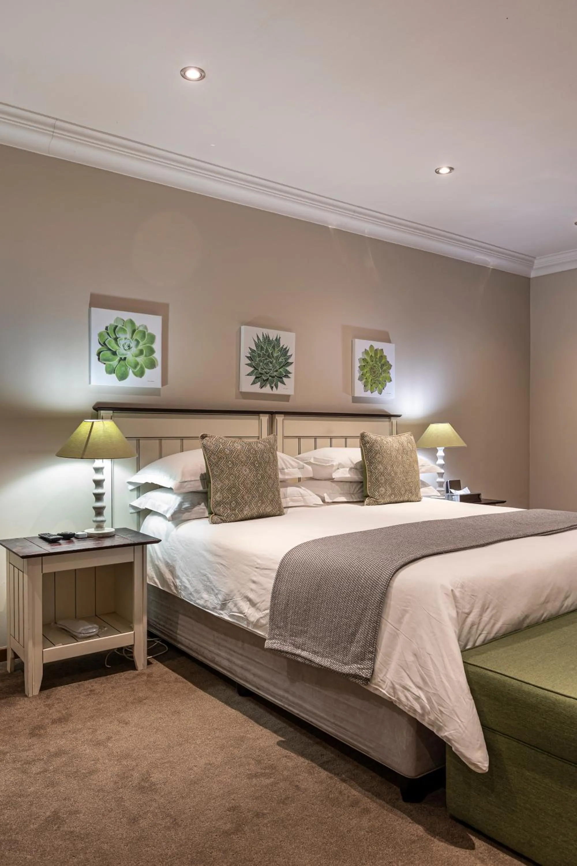 Bedroom, Bed in Hyde Park Guest House