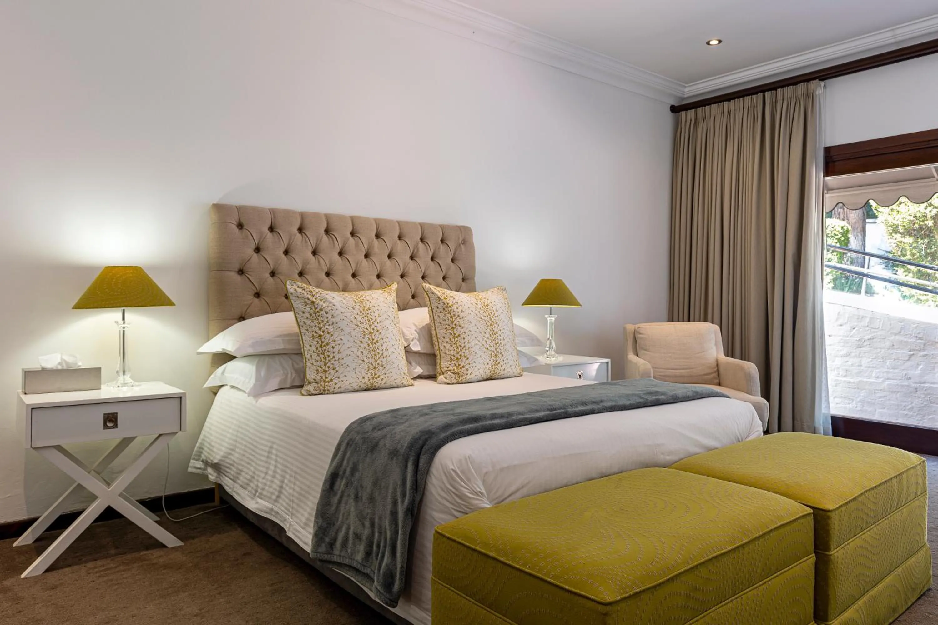 Bedroom, Bed in Hyde Park Guest House