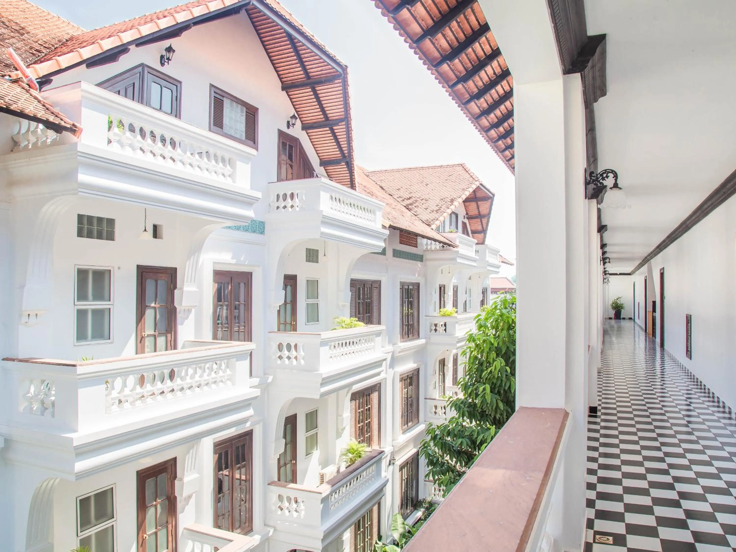 Property building in Chateau d'Angkor La Residence