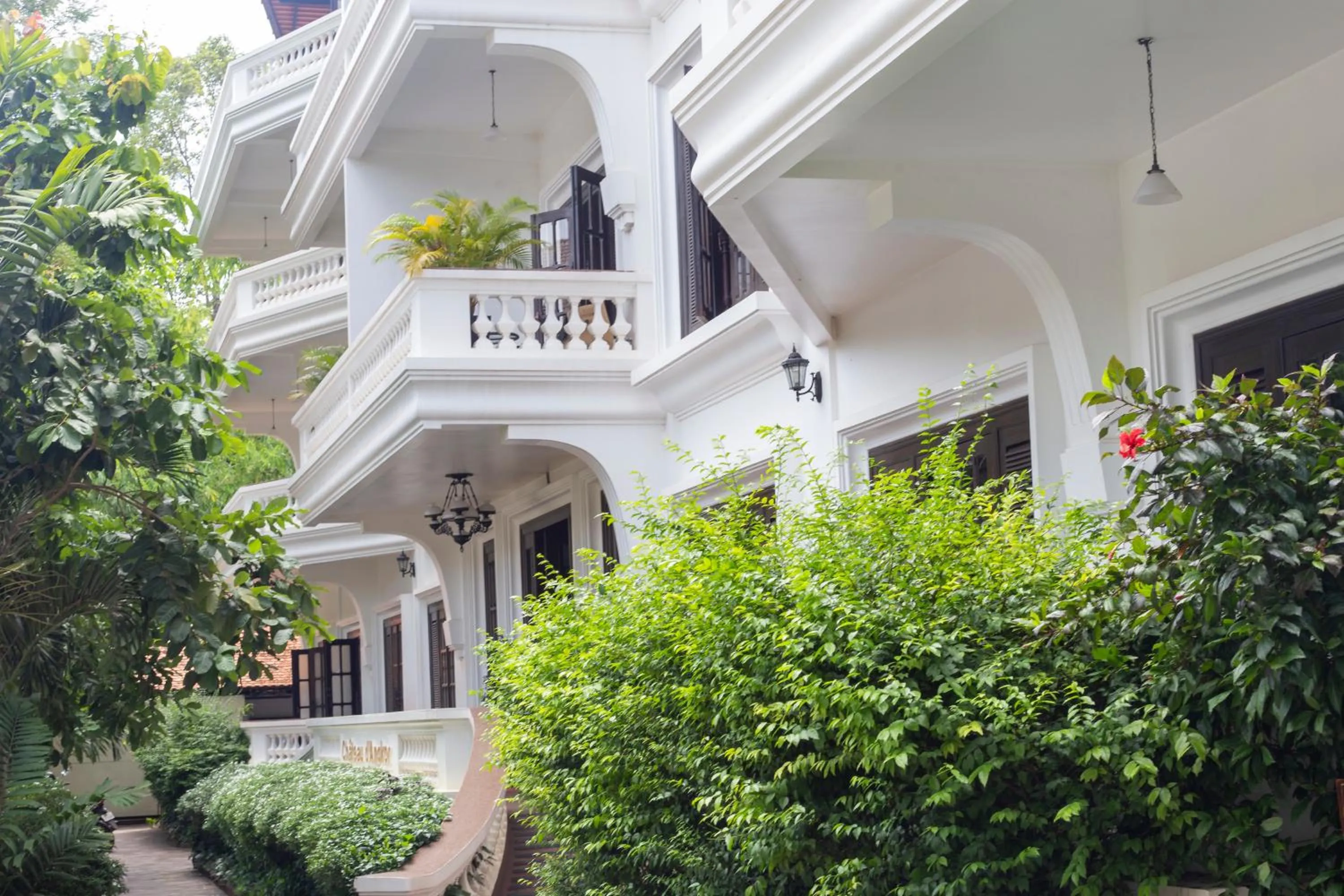 Property building in Chateau d'Angkor La Residence