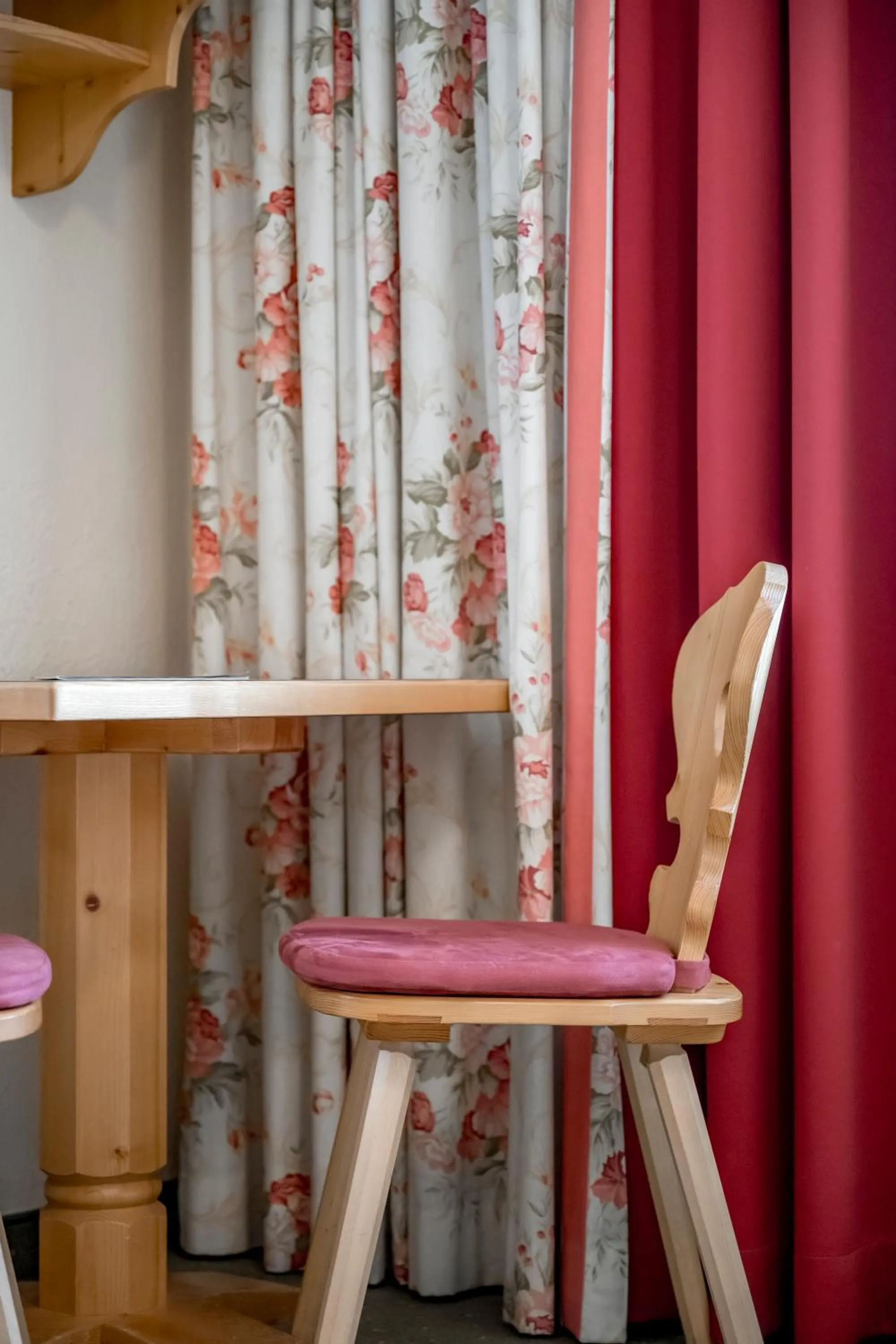 Photo of the whole room in Pension Almrausch