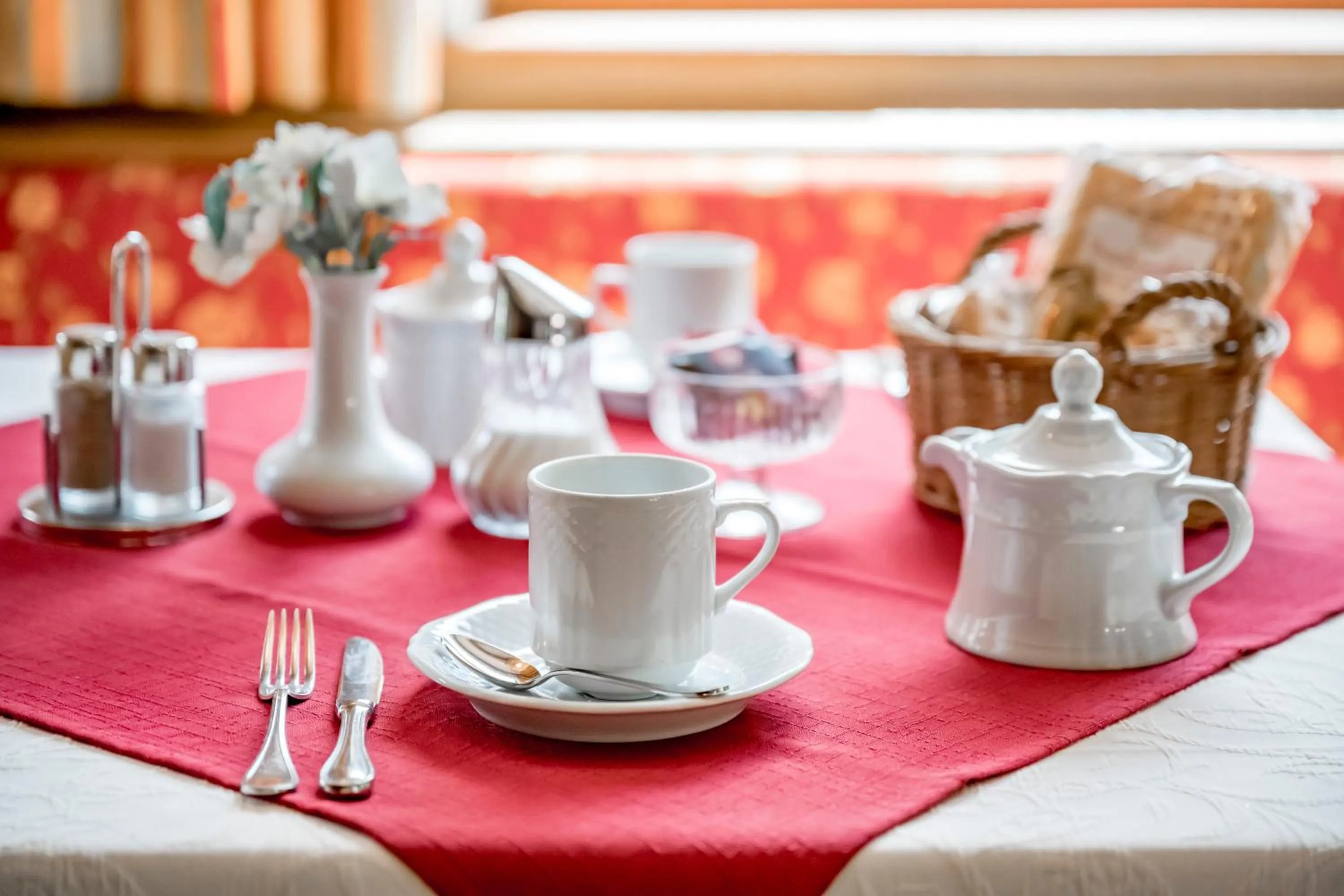 Coffee/tea facilities in Pension Almrausch