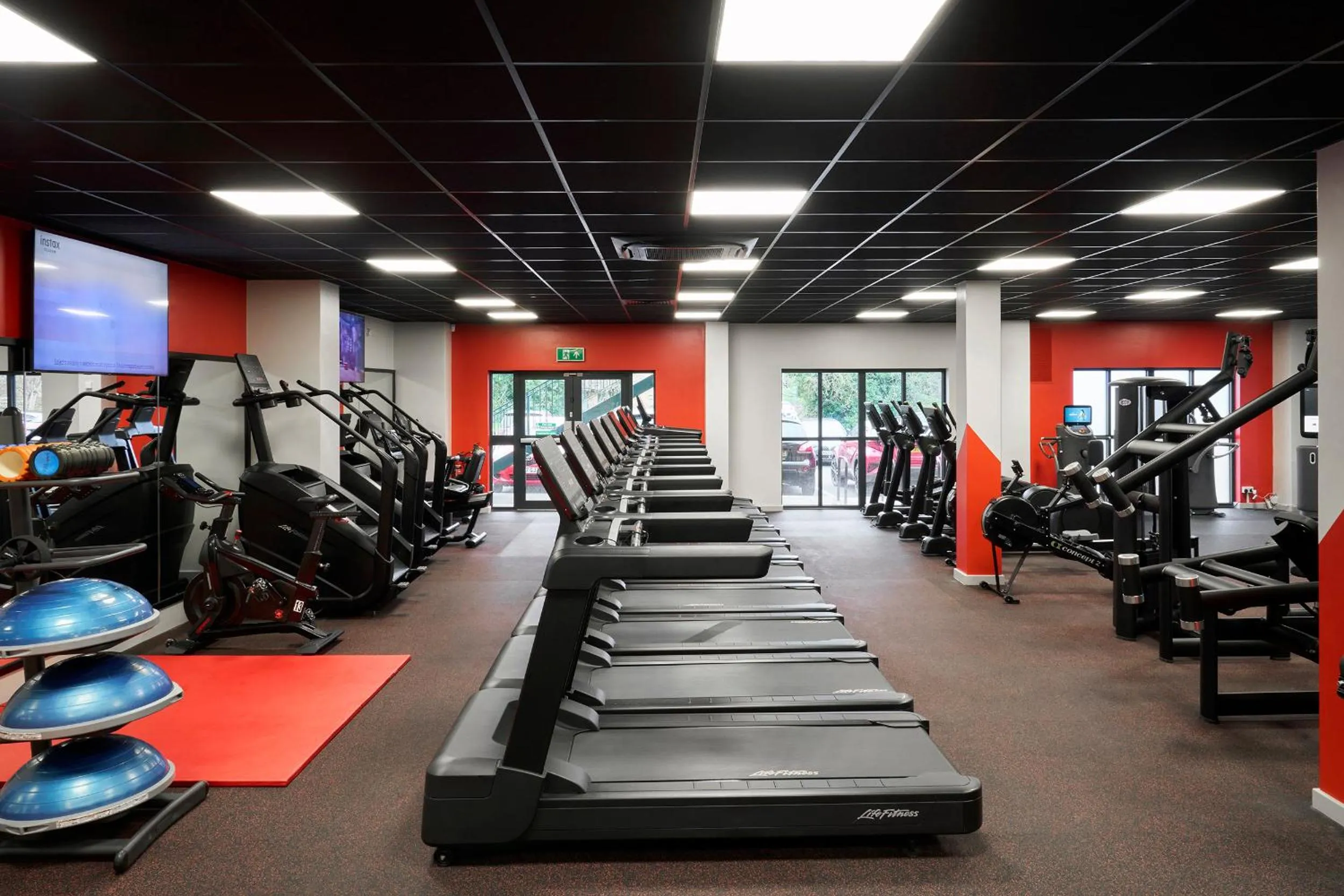 Fitness centre/facilities in National Badminton Centre Lodge & Health Club