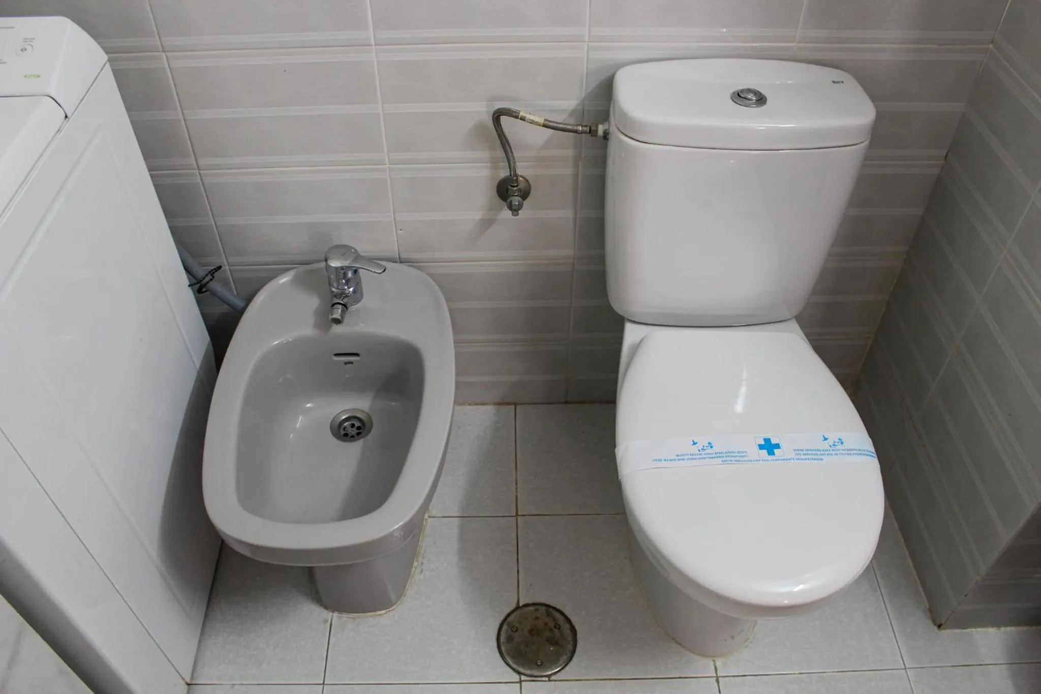 Toilet in Apartamentos Esmeralda Unitursa