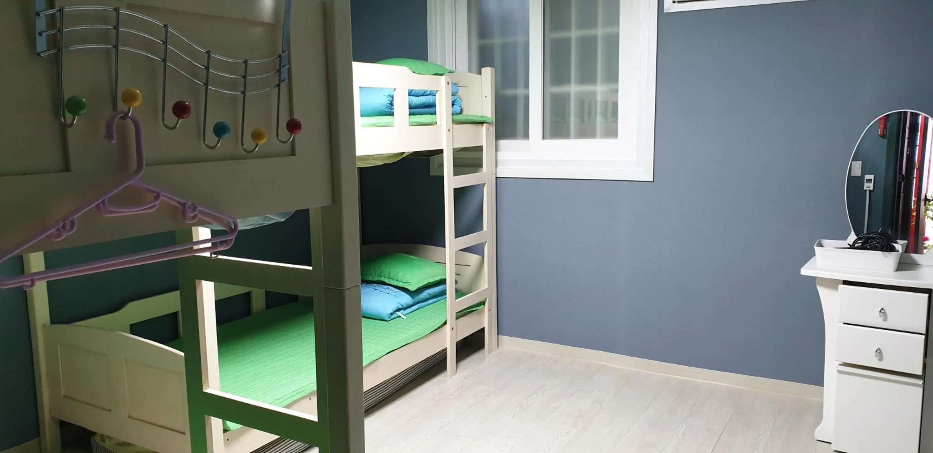 Bed in Blue Backpackers Hostel