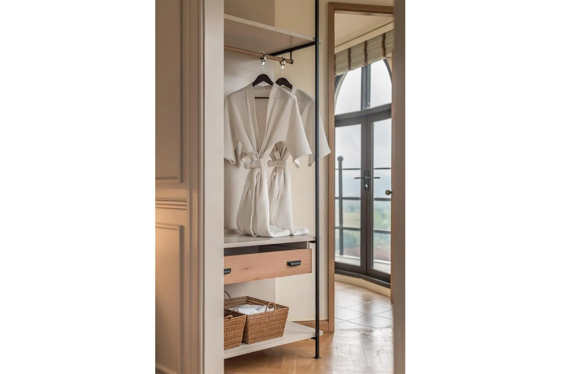 Toscana Piazza by Toscana Valley