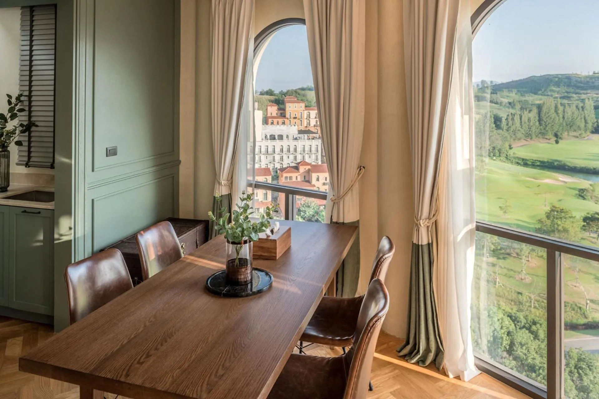 Toscana Piazza by Toscana Valley