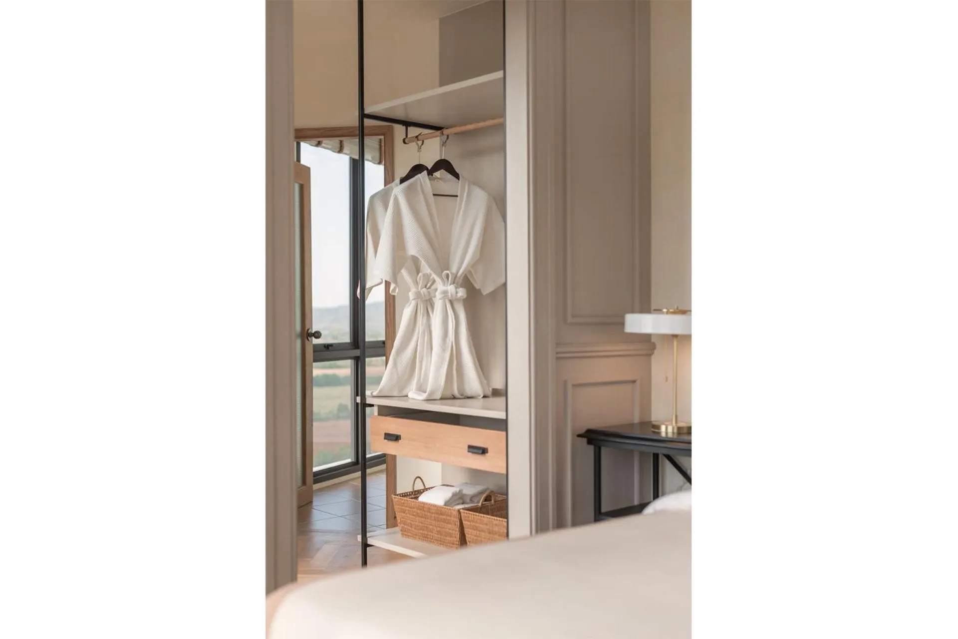 Toscana Piazza by Toscana Valley