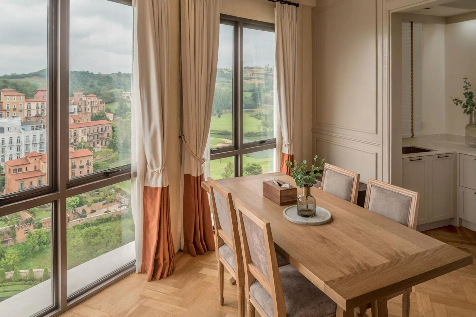 Toscana Piazza by Toscana Valley