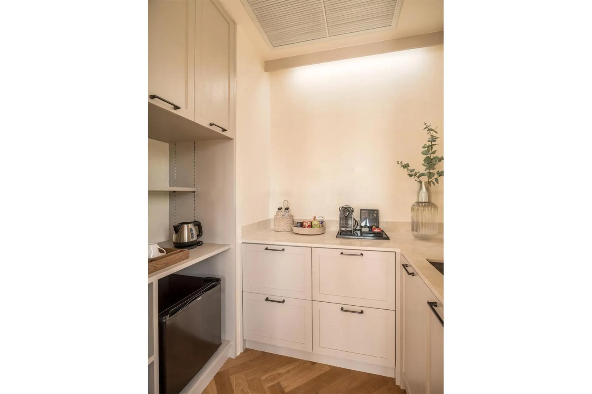 Toscana Piazza by Toscana Valley