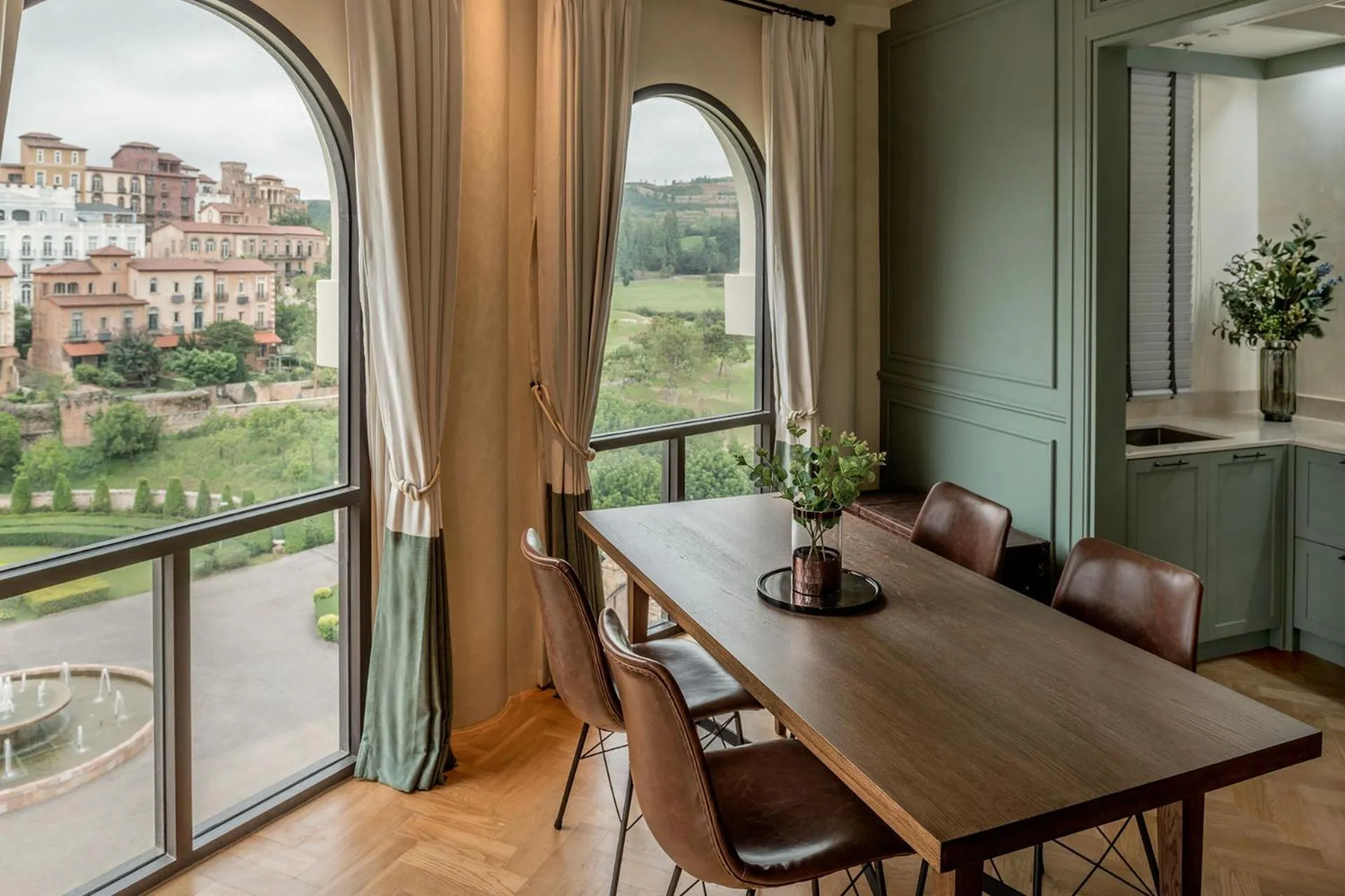 Toscana Piazza by Toscana Valley