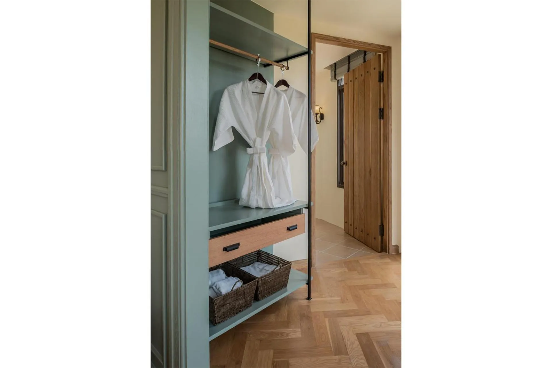 Toscana Piazza by Toscana Valley