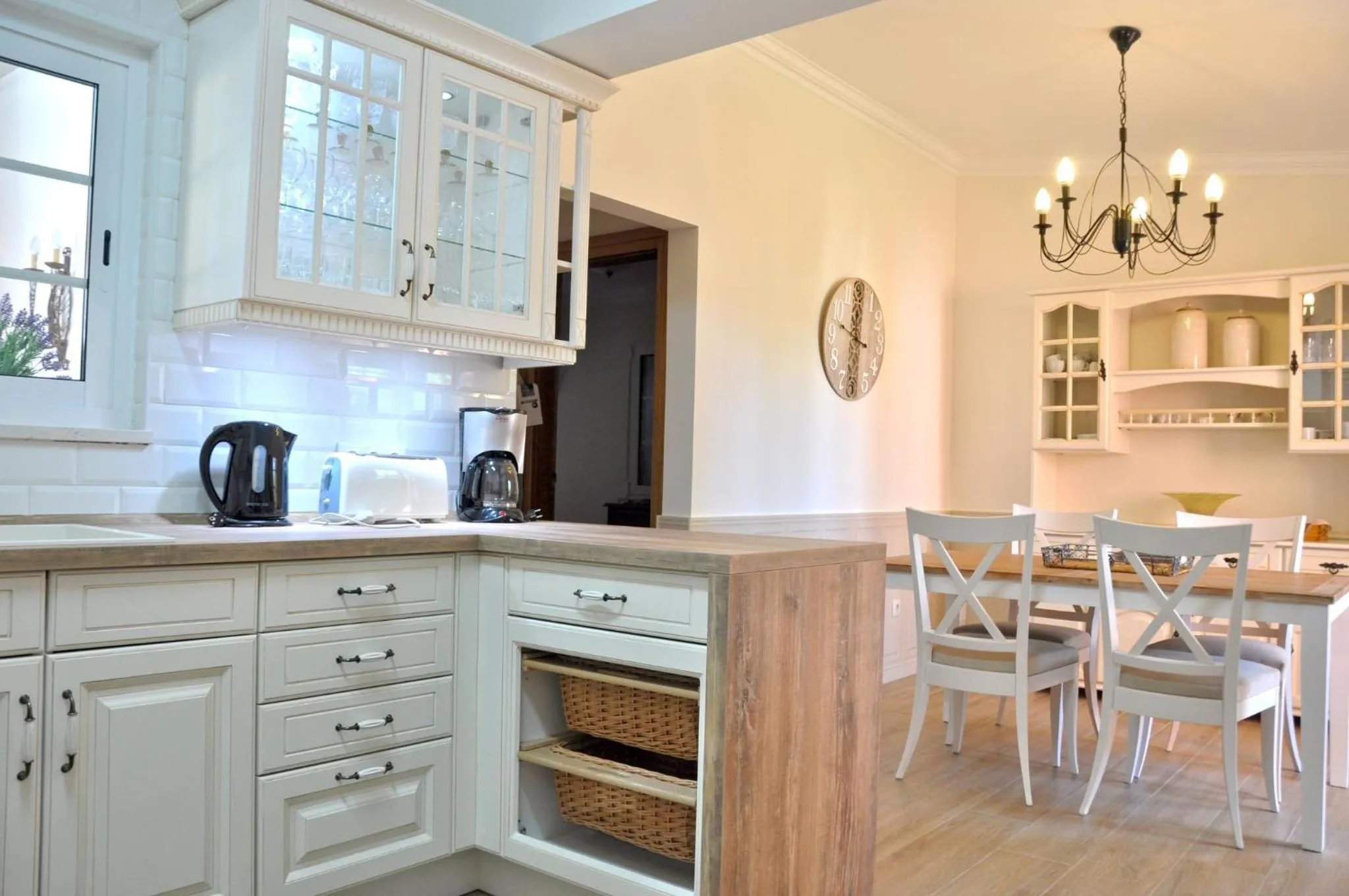 Restaurant/places to eat in Fantastic for Family Gatherings, Optional Pool Heating, Free Air Con Wifi