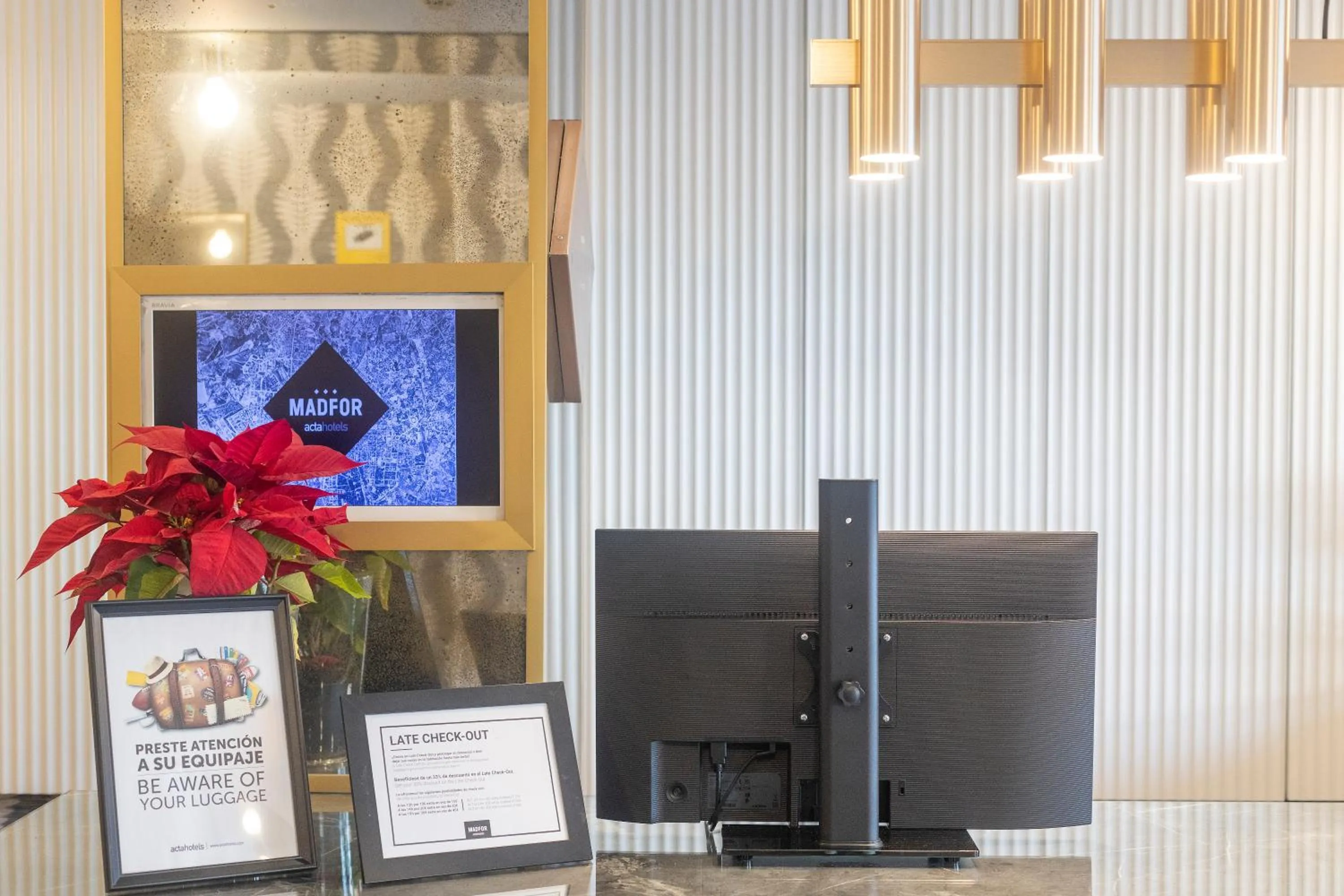 Lobby or reception in Hotel Acta Madfor