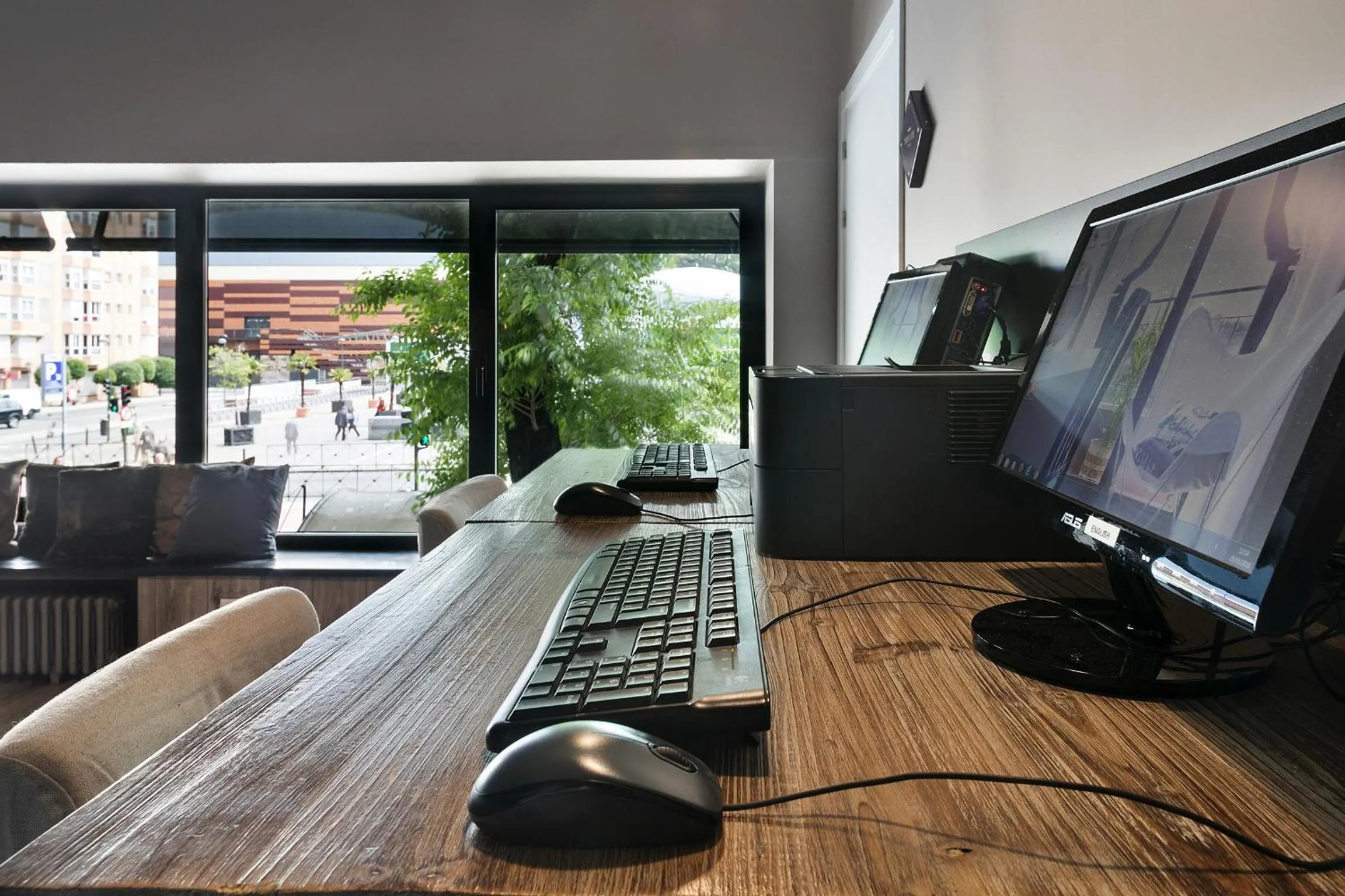 Entertainment in Hotel Acta Madfor