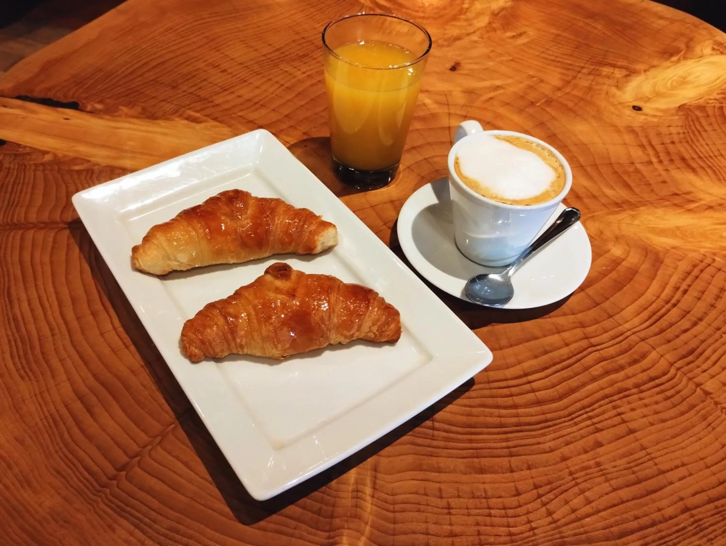 Breakfast in Loft Osteria by Sagardi