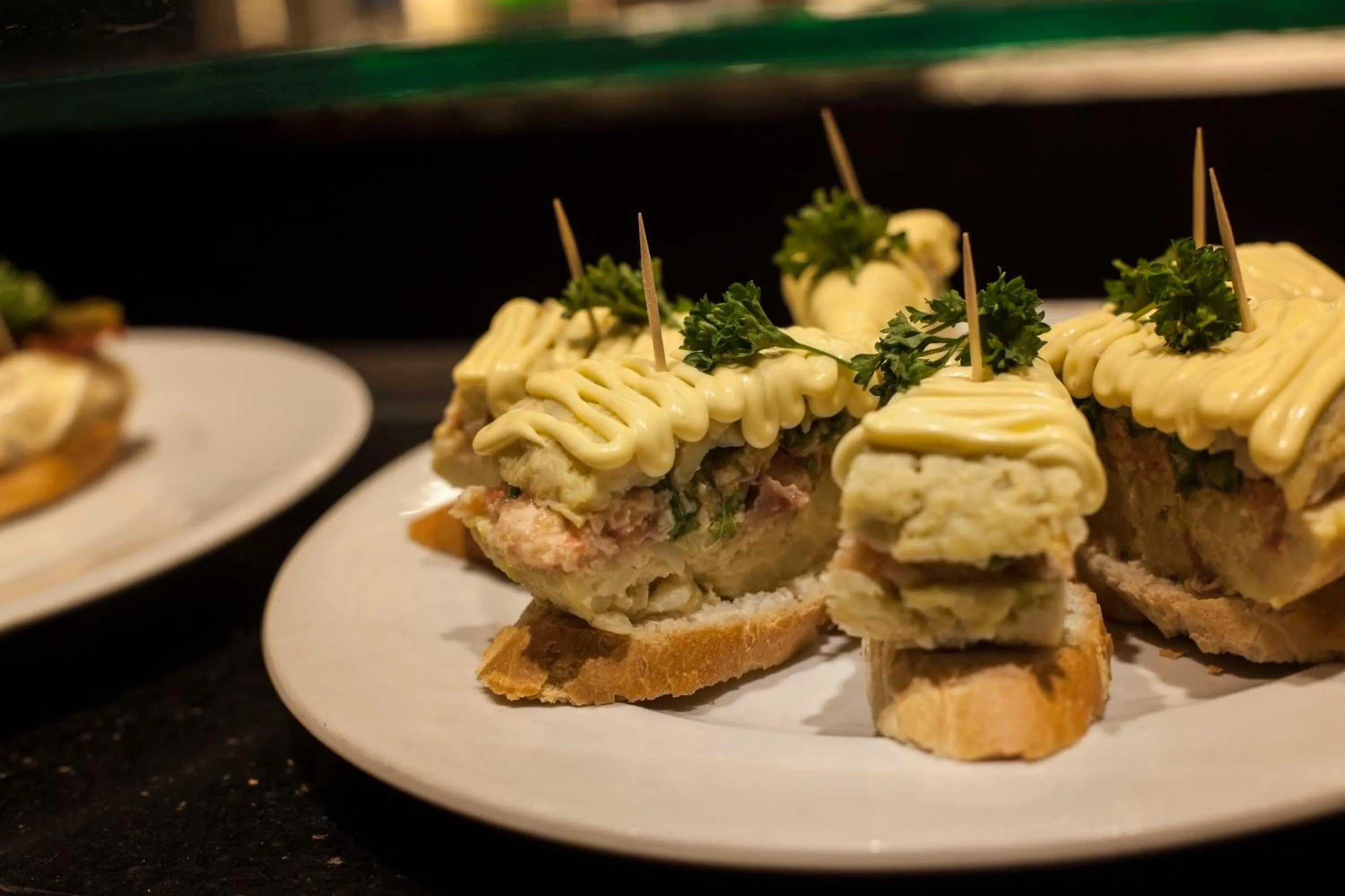 Food and drinks in Loft Osteria by Sagardi