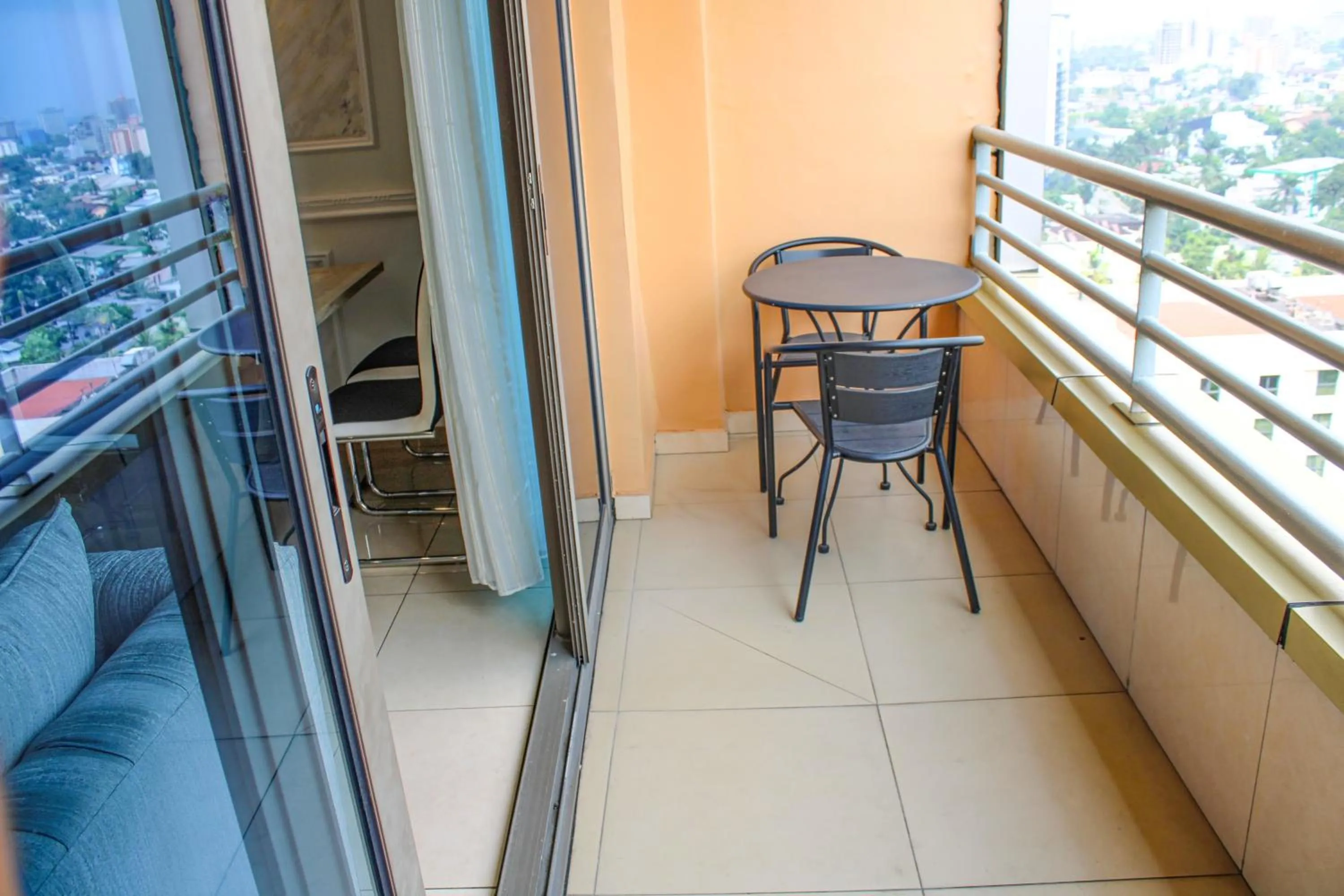 Balcony/Terrace in Residence Le Carat Bonapriso