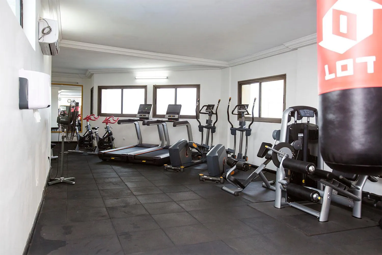 Fitness centre/facilities in Residence Le Carat Bonapriso