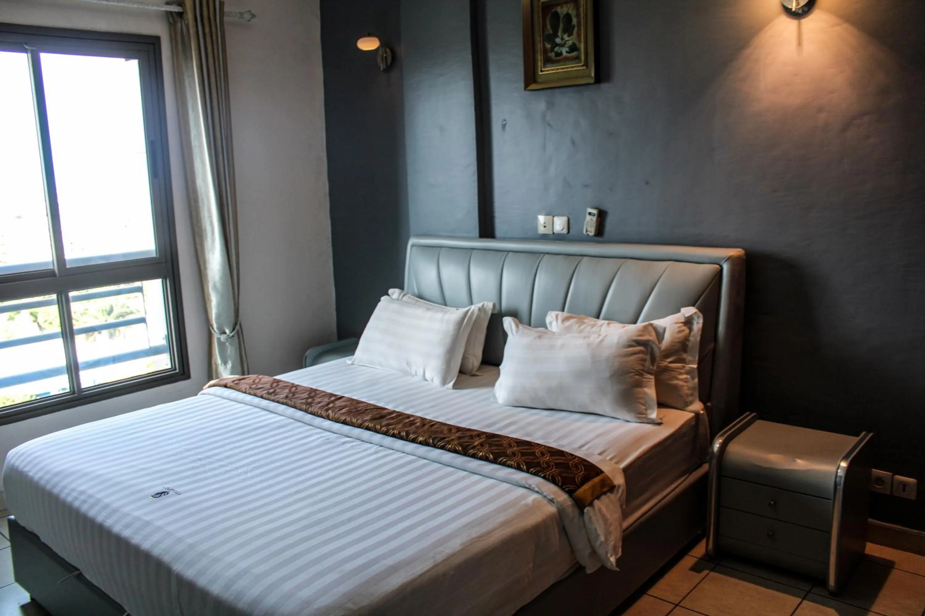 Bed in Residence Le Carat Bonapriso