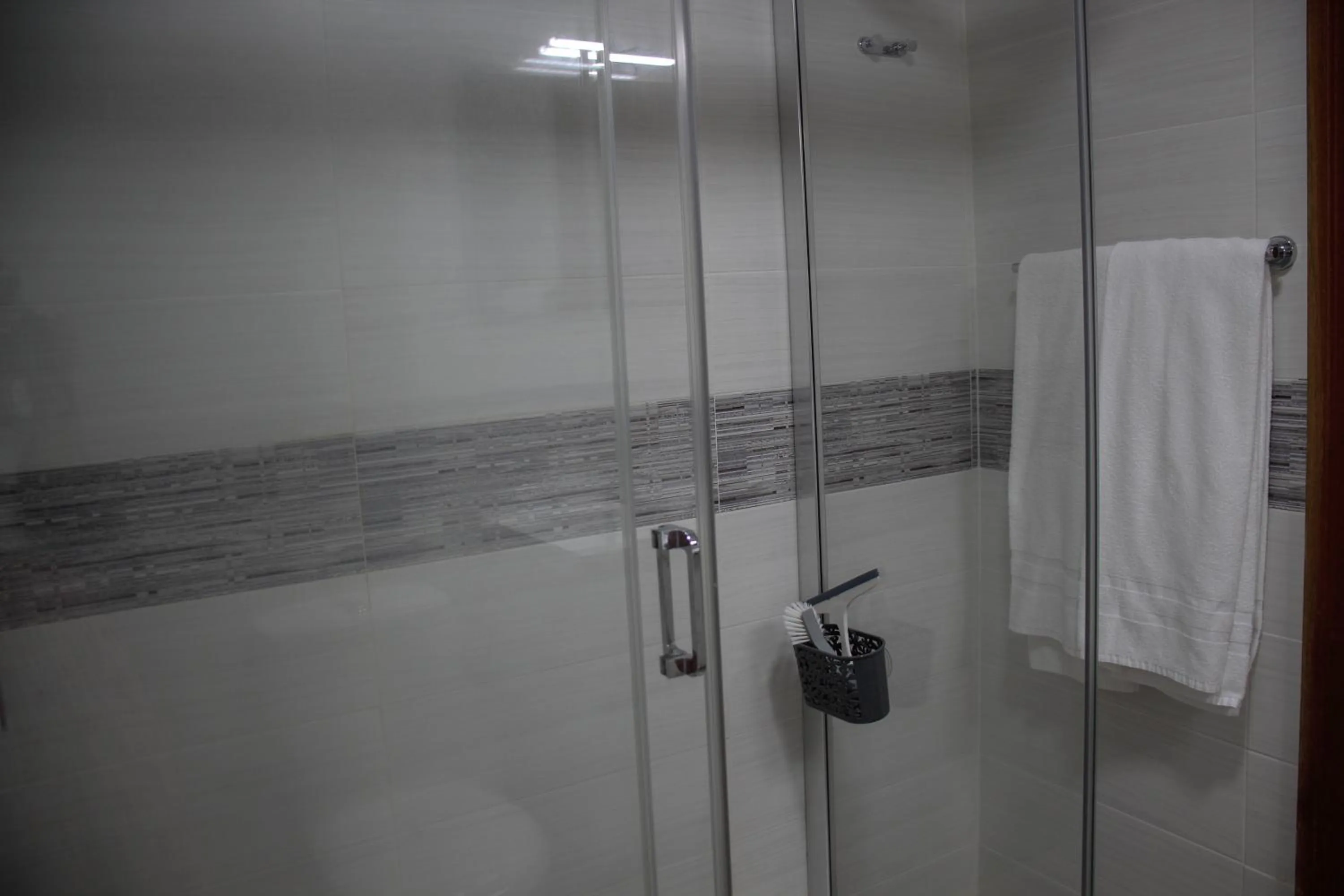Shower in Apartamentos Turmalina Unitursa