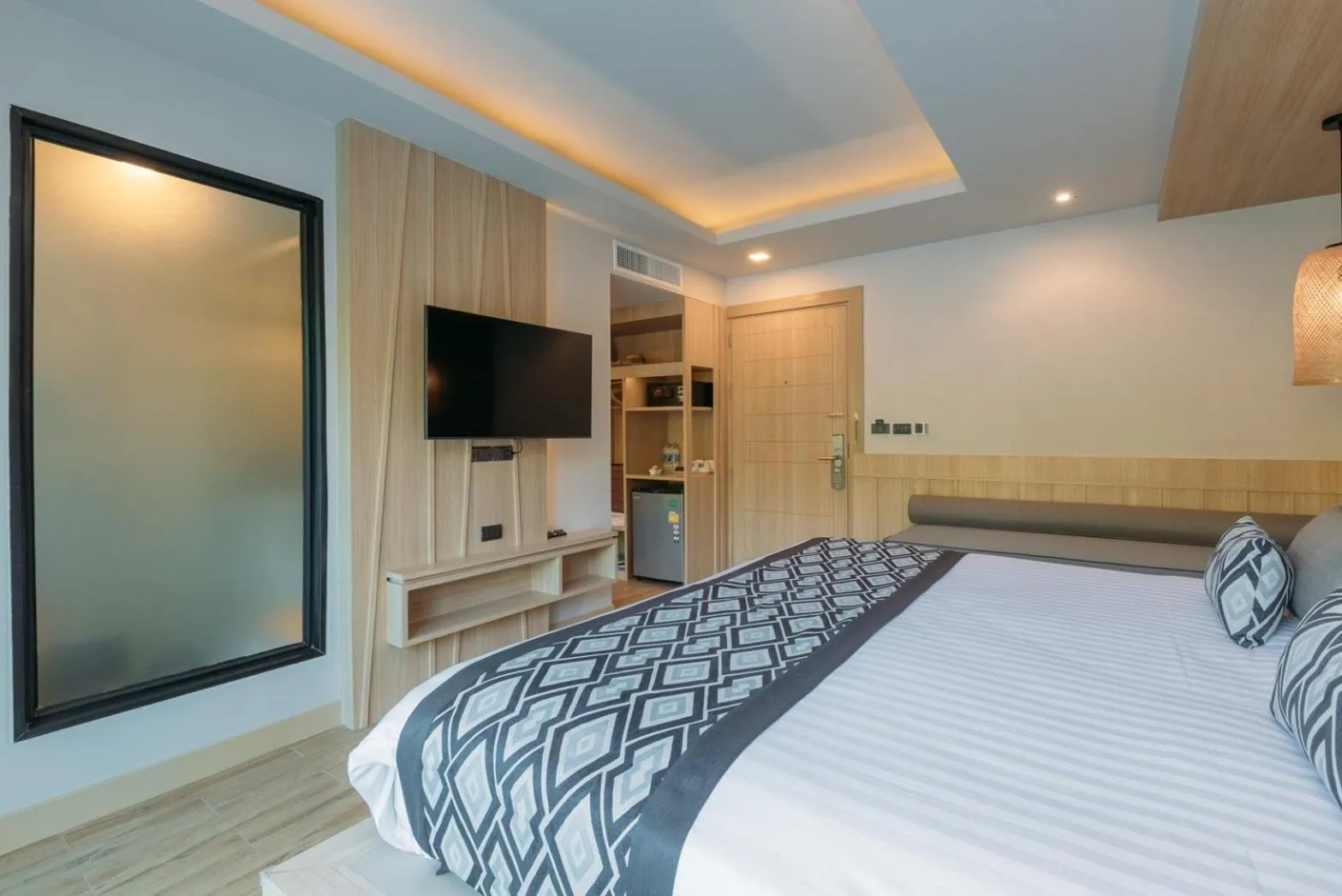 TV and multimedia, Bed in Baan Taranya Koh Yao Yai Resort